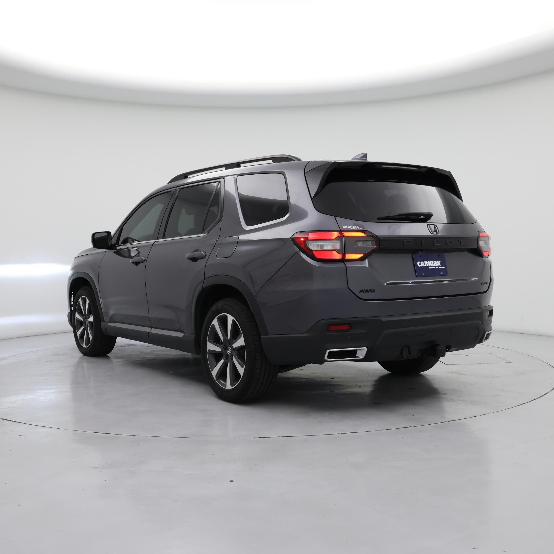 Thumbnail: 2023 Honda Pilot - 2