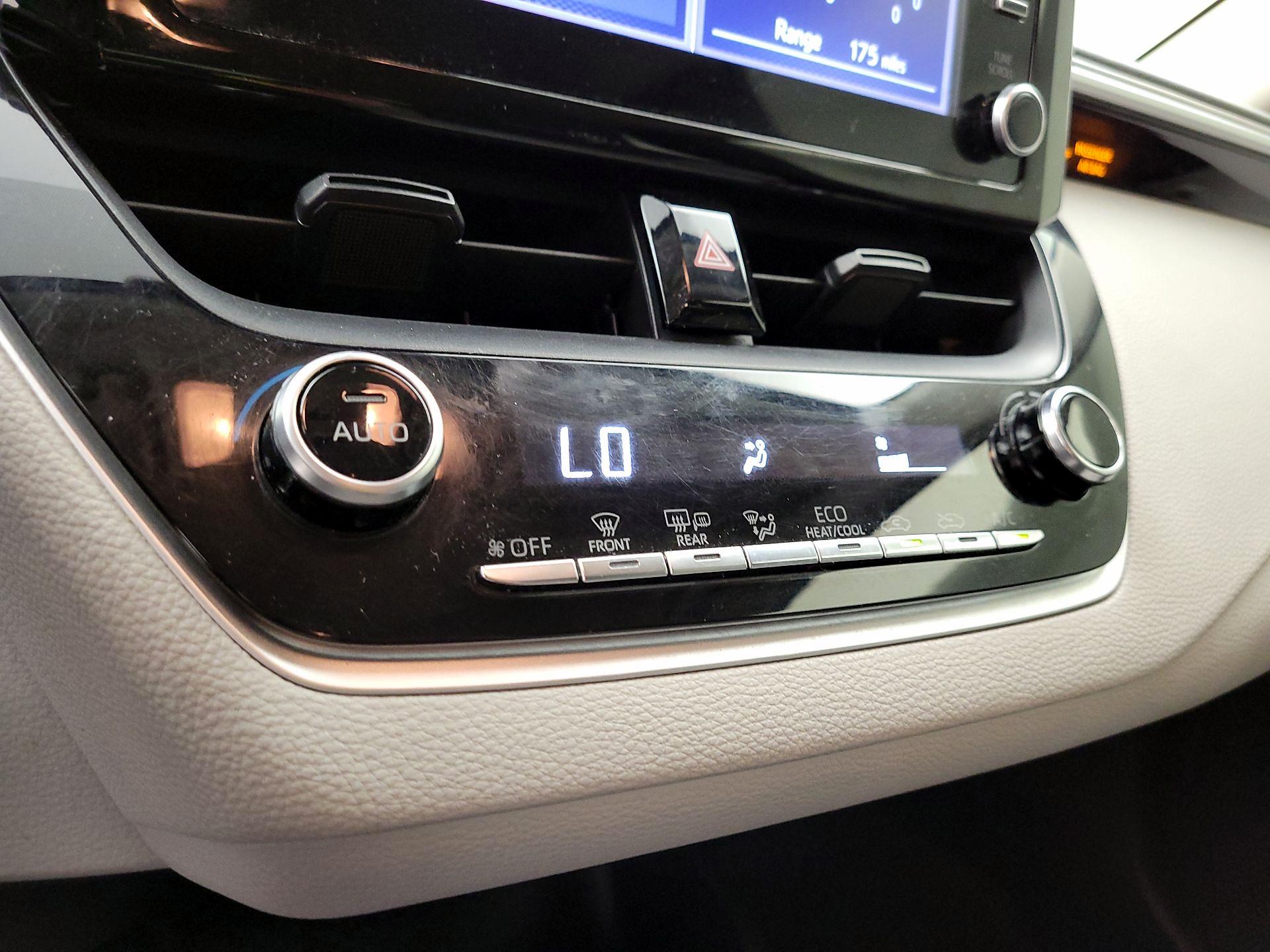 Thumbnail: 2020 Toyota Corolla - 16