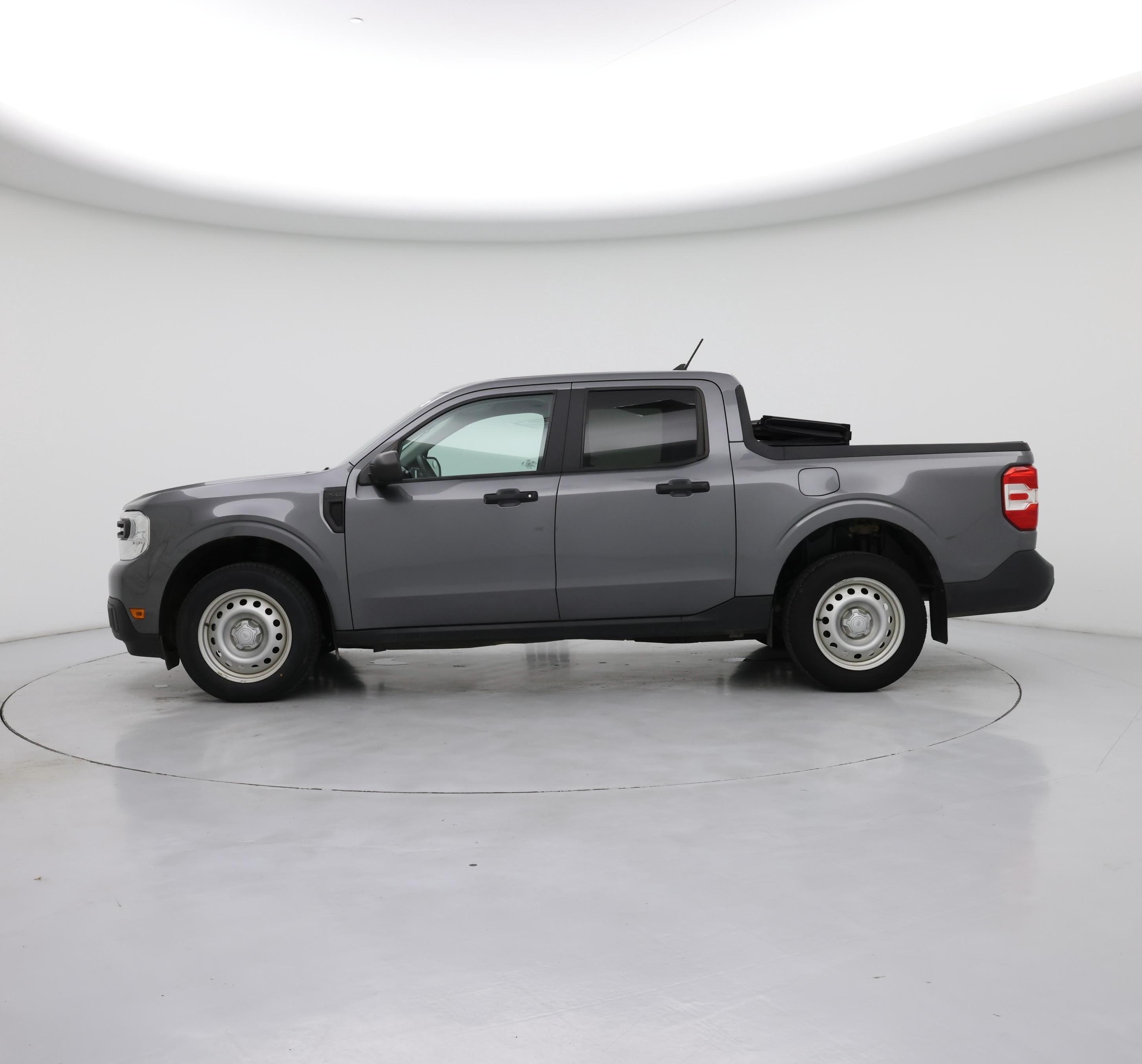 Thumbnail: 2022 Ford Maverick - 3