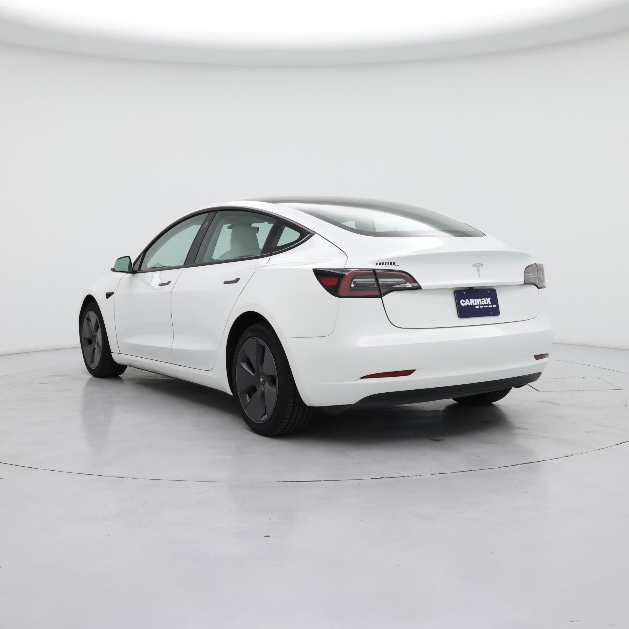 Thumbnail: 2023 Tesla Model 3 - 2
