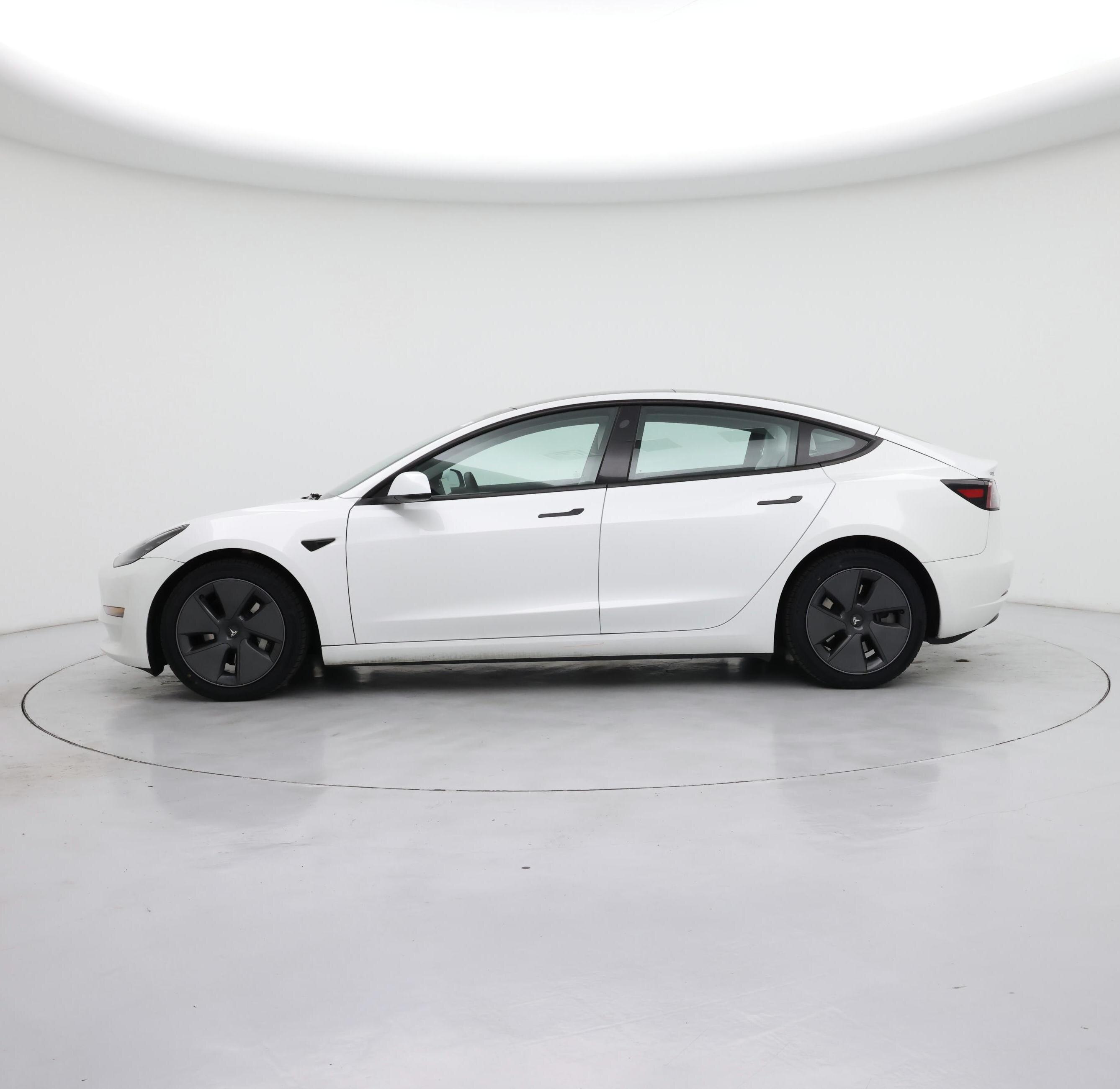 Thumbnail: 2023 Tesla Model 3 - 3