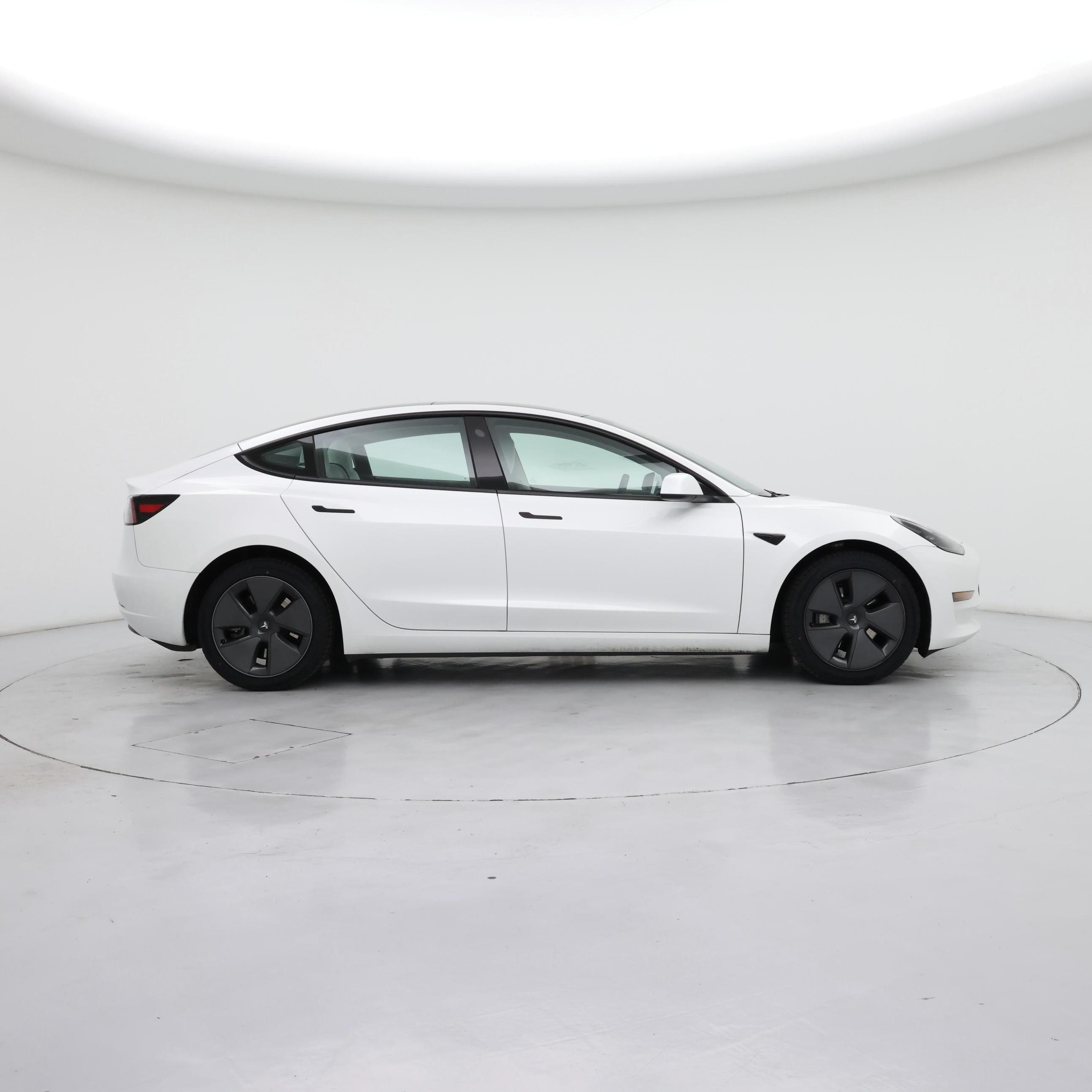 Thumbnail: 2023 Tesla Model 3 - 7