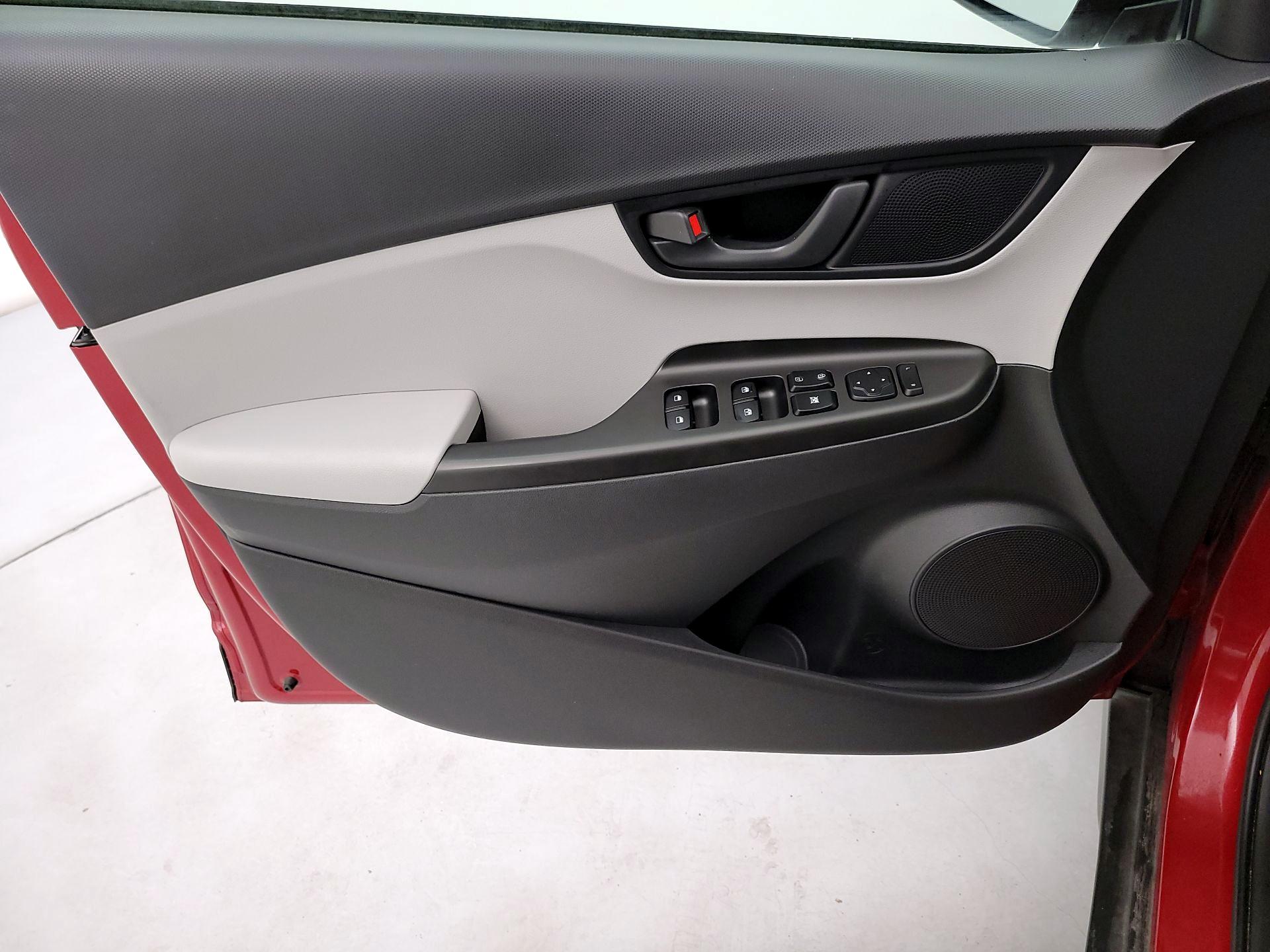Thumbnail: 2023 Hyundai Kona - 12