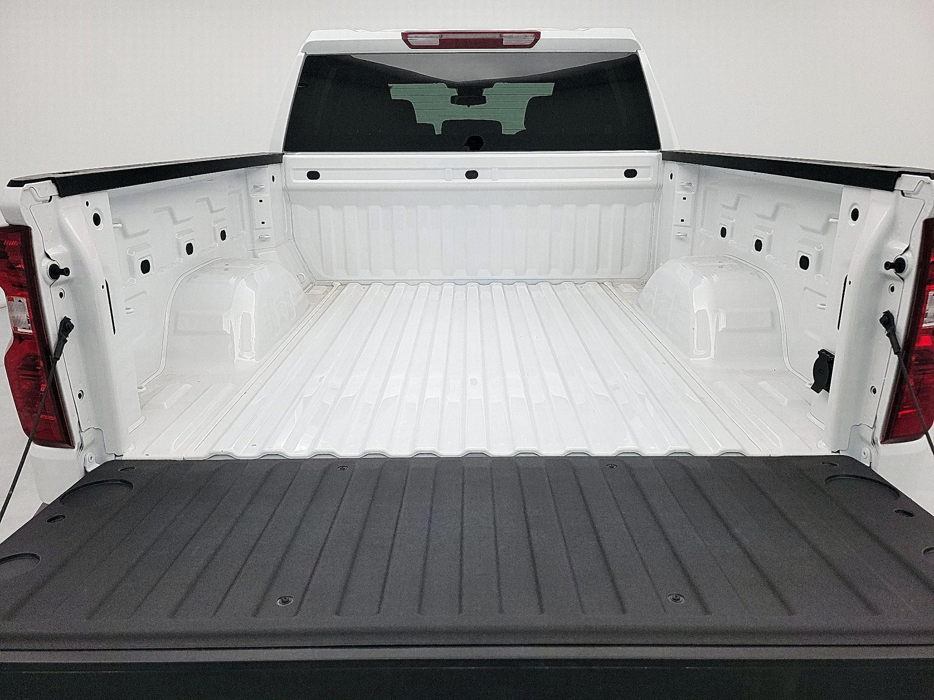 Thumbnail: 2025 Chevrolet Silverado 1500 - 20