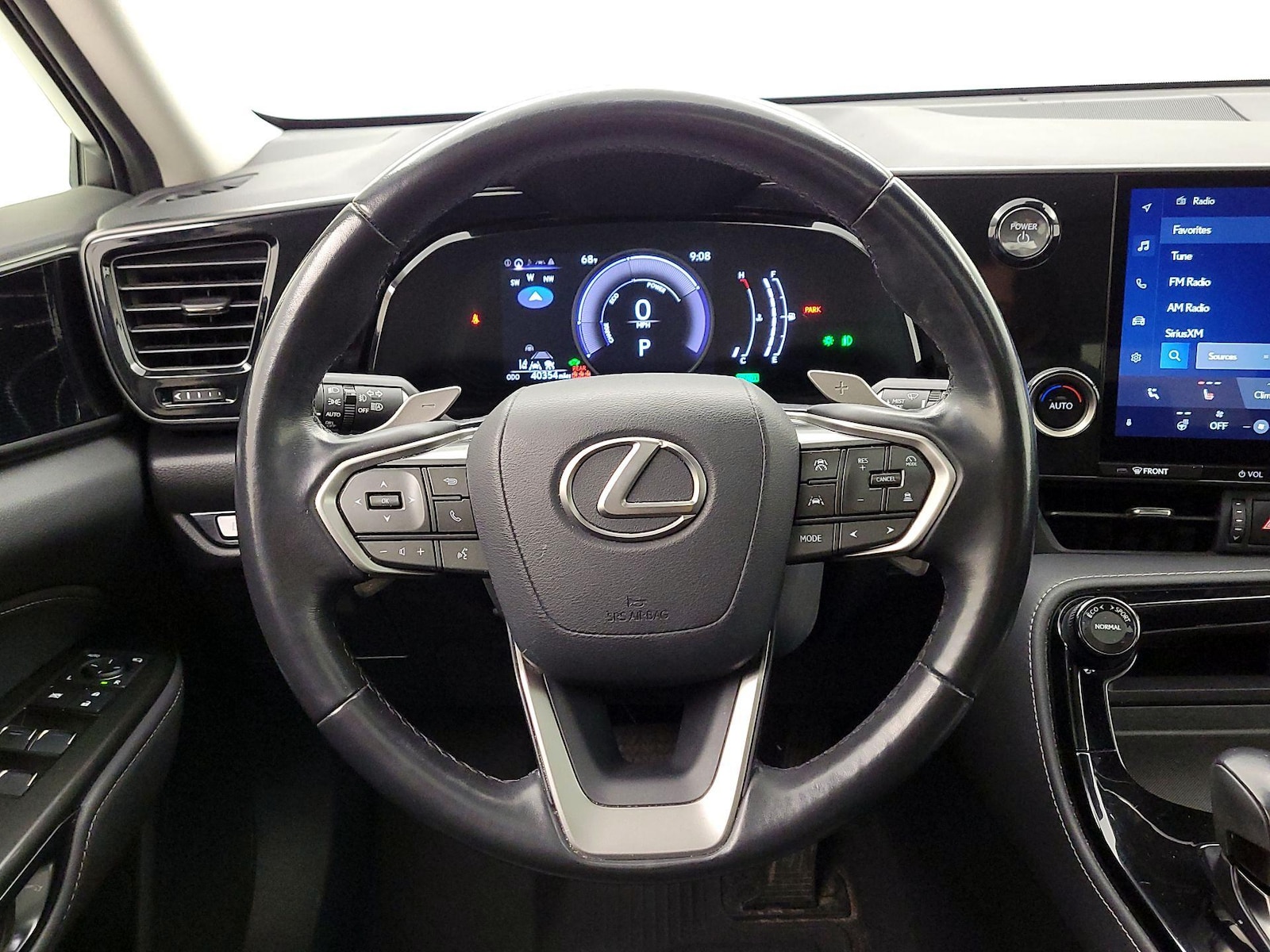 2024 Lexus NX Hybrid 350h - Photo 11