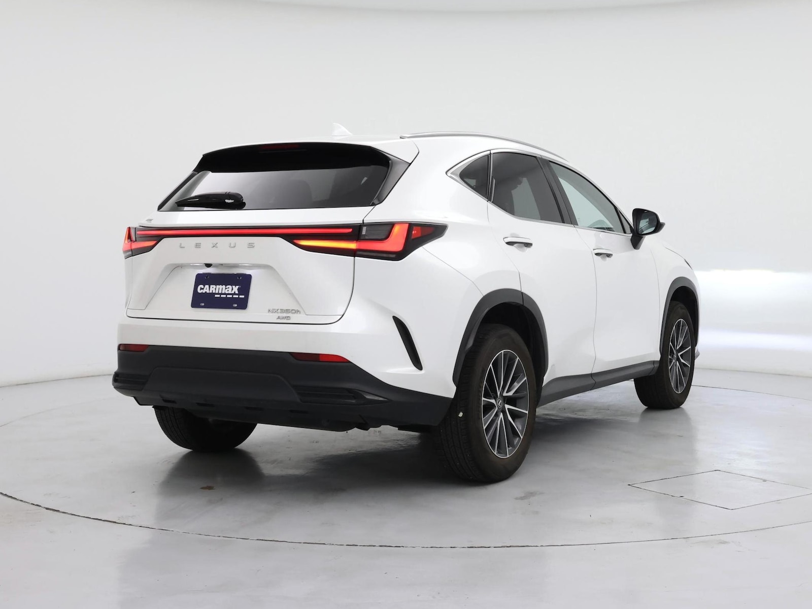 2024 Lexus NX Hybrid 350h - Photo 9