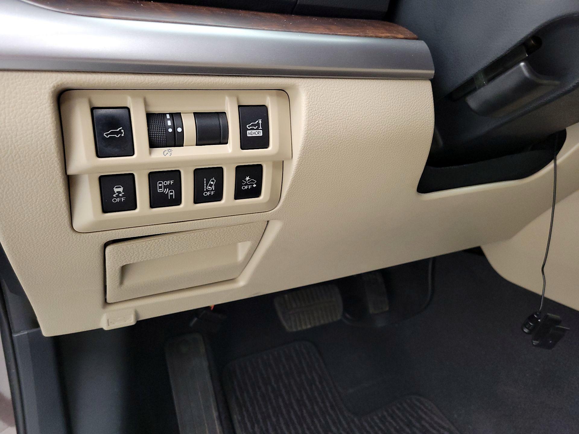 Thumbnail: 2019 Subaru Outback - 13