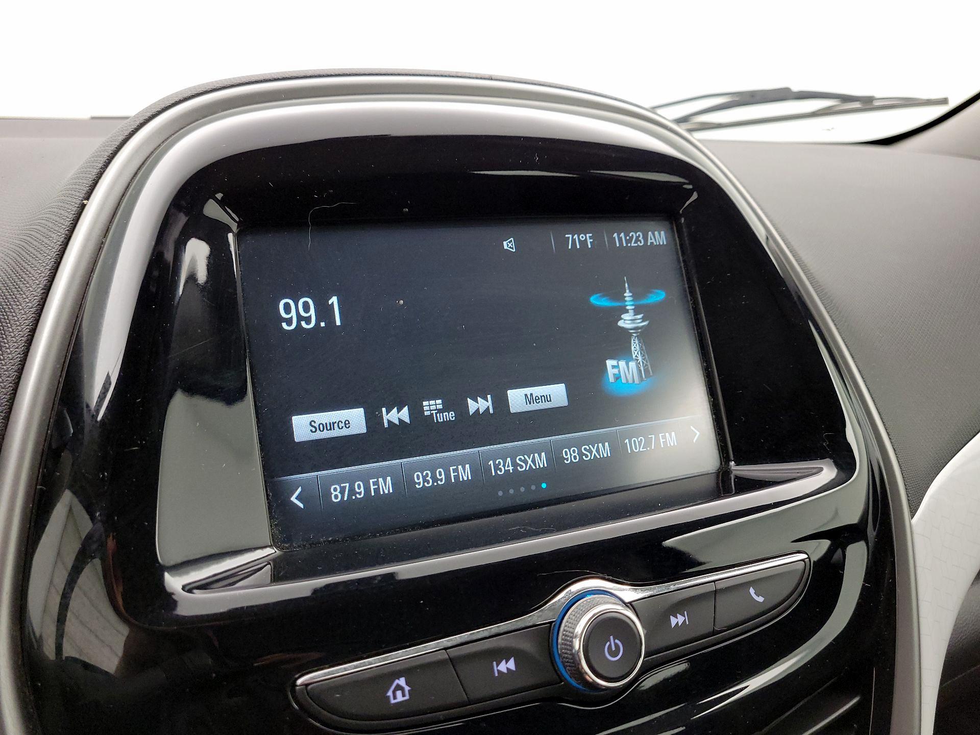 Thumbnail: 2017 Chevrolet Spark - 15
