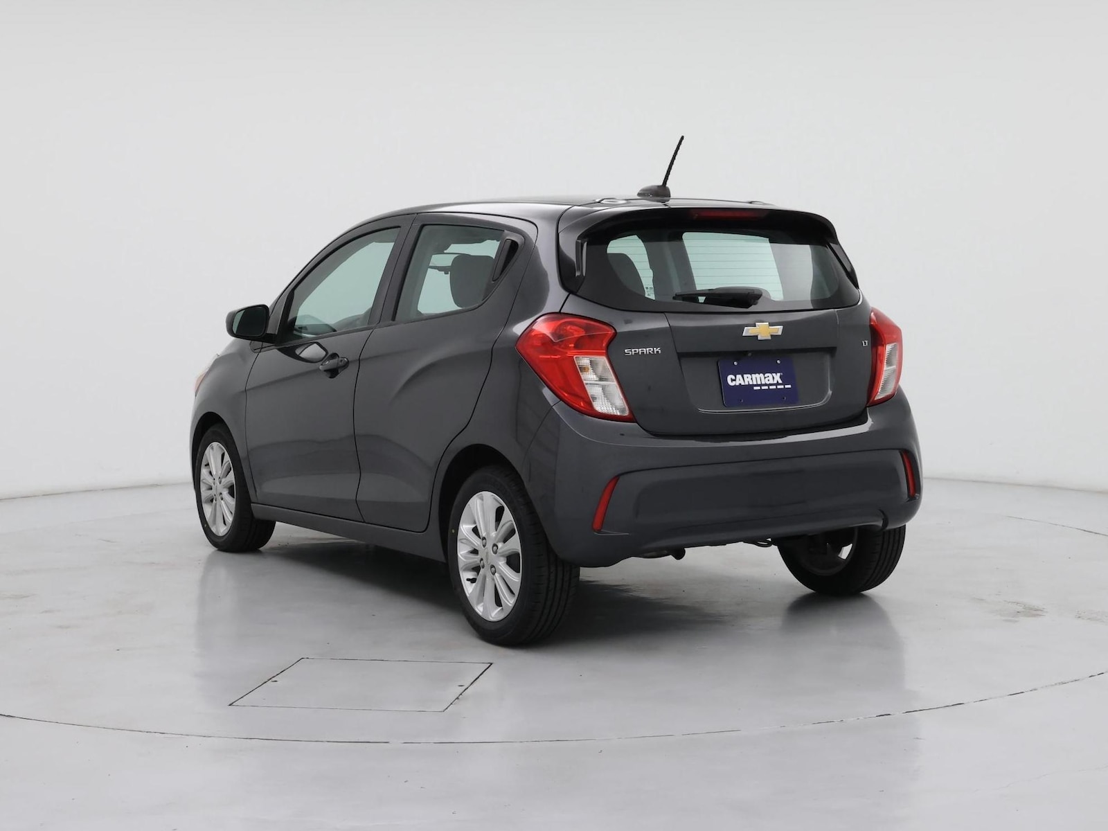 2017 Chevrolet Spark 1LT - Photo 3
