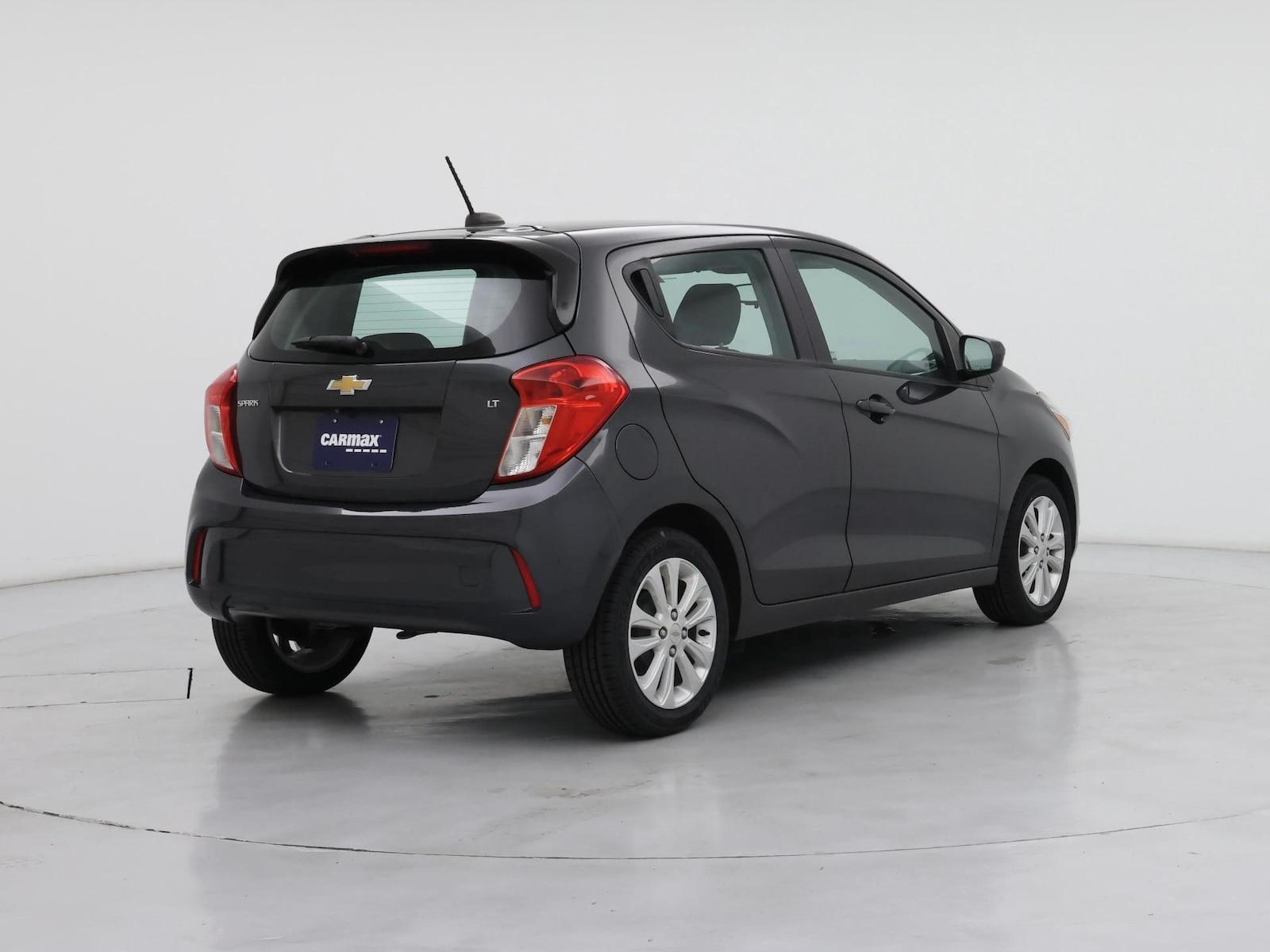 2017 Chevrolet Spark 1LT - Photo 9