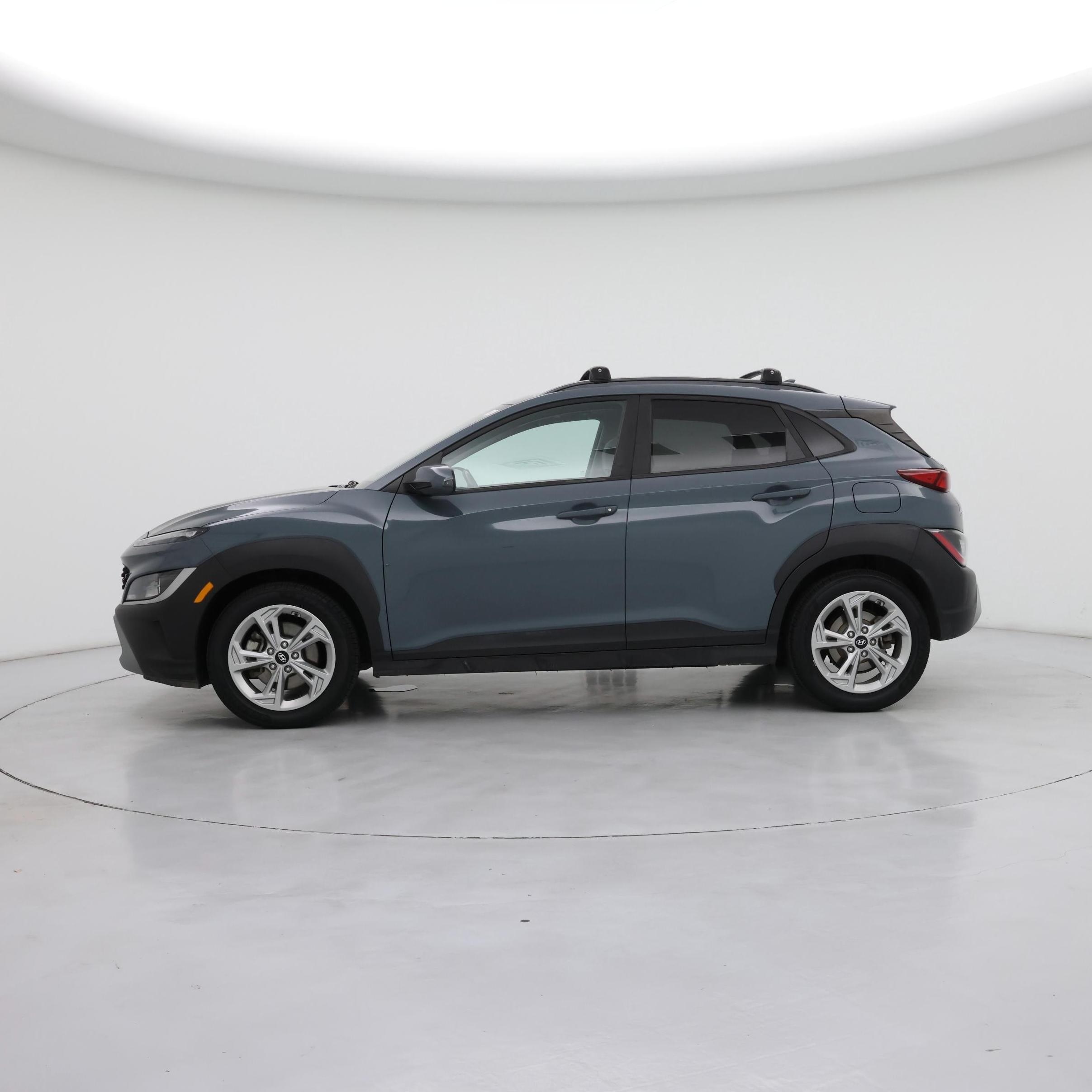 Thumbnail: 2022 Hyundai Kona - 3
