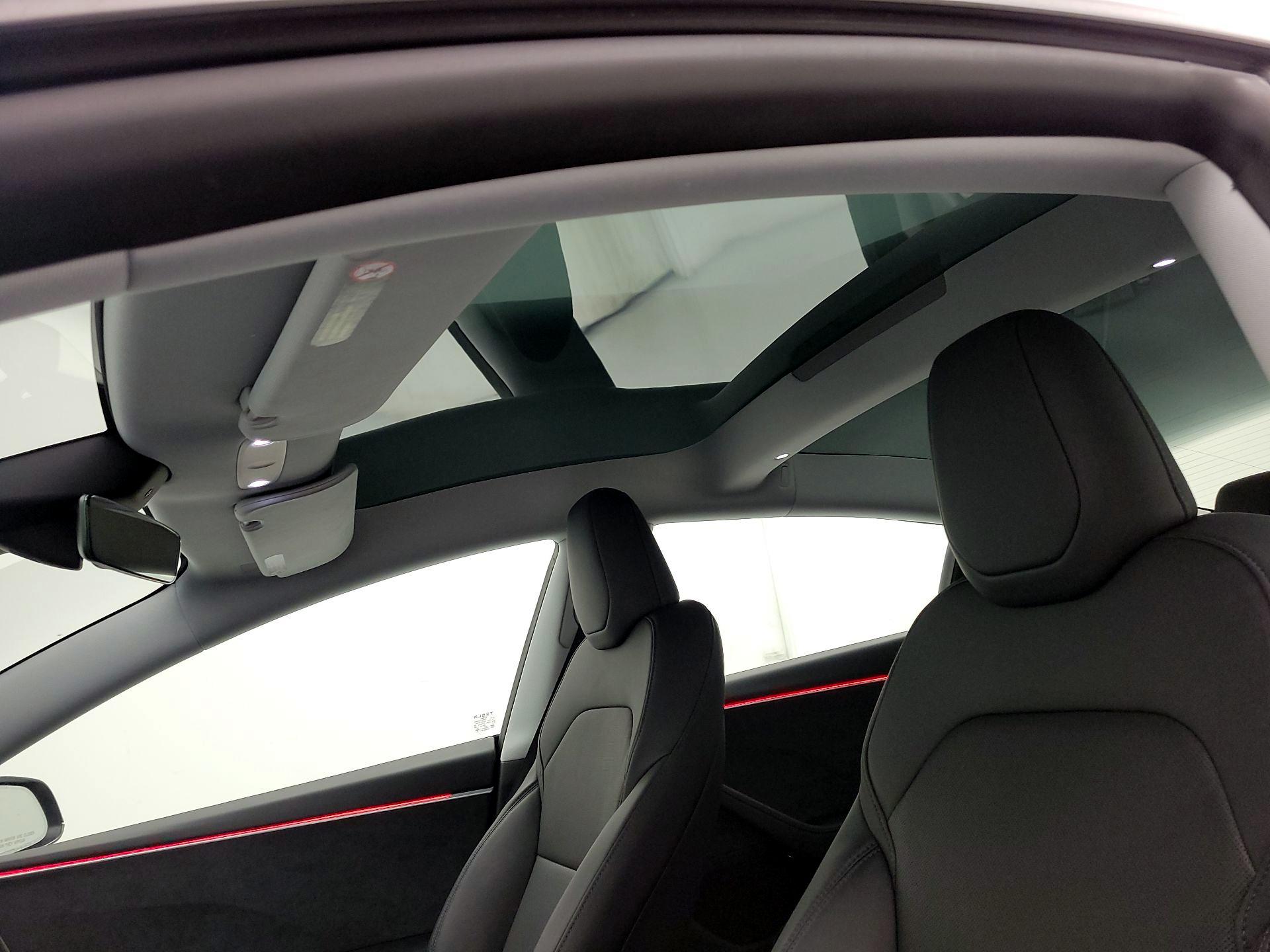 Thumbnail: 2025 Tesla Model 3 - 18