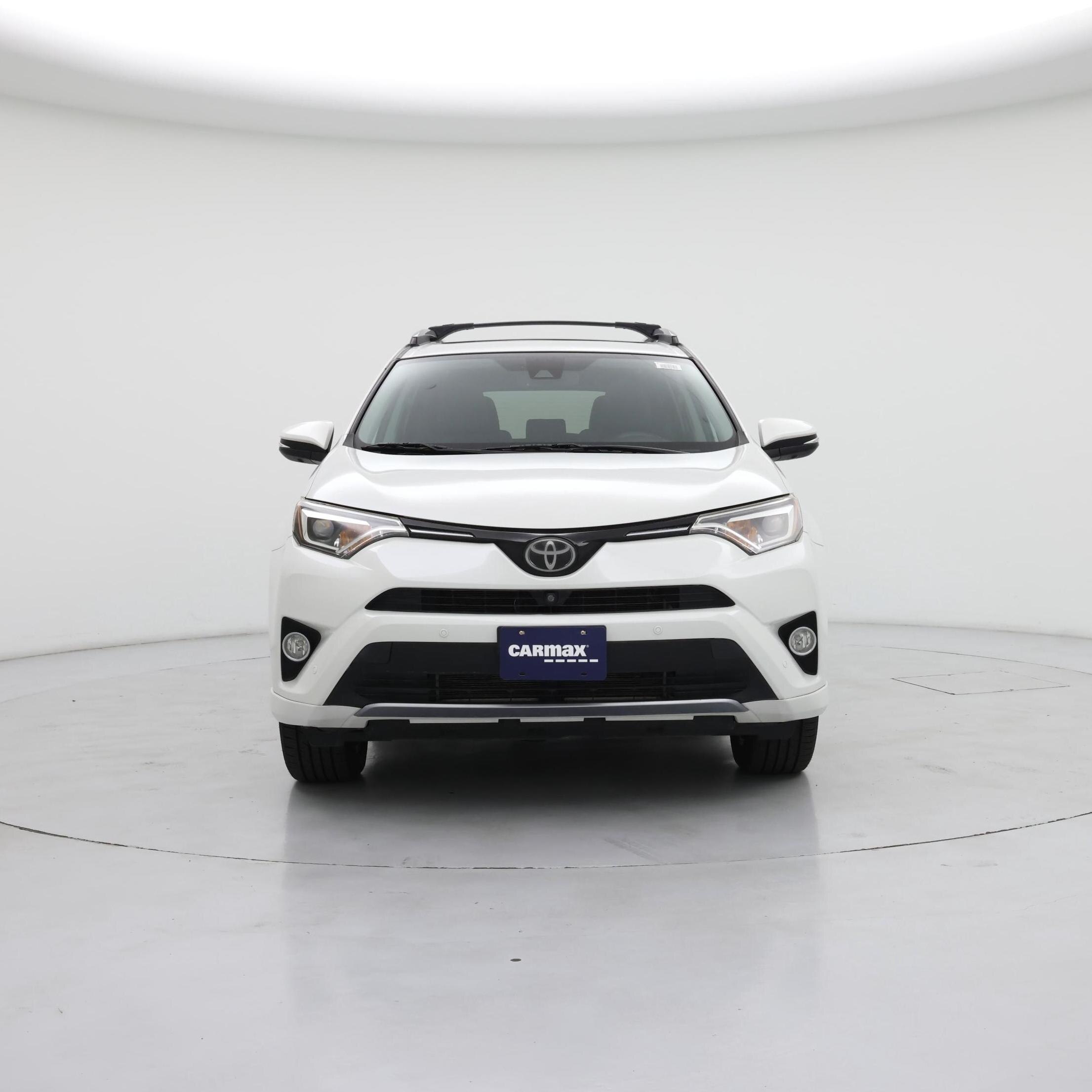 Thumbnail: 2017 Toyota RAV4 - 5