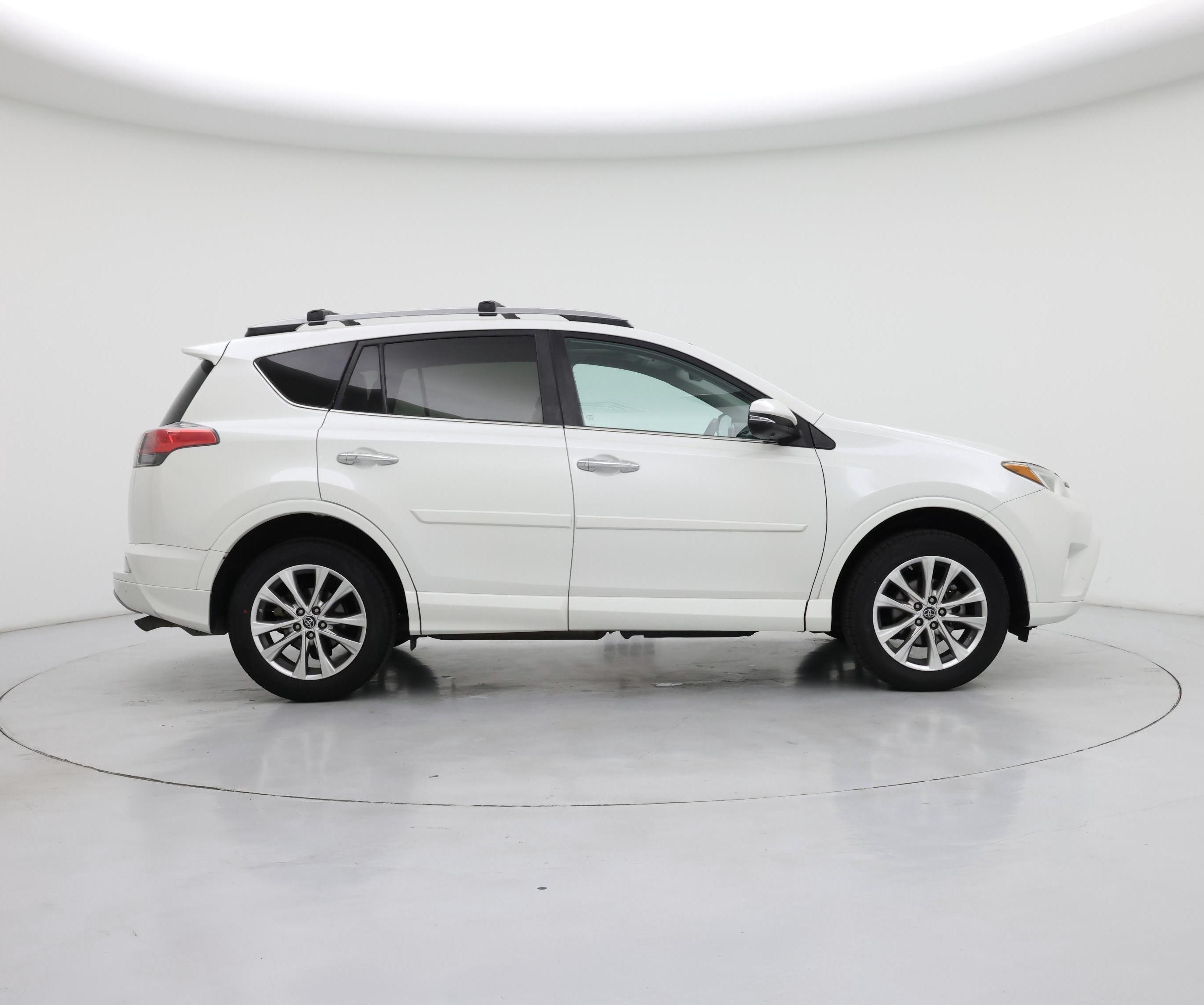 Thumbnail: 2017 Toyota RAV4 - 7