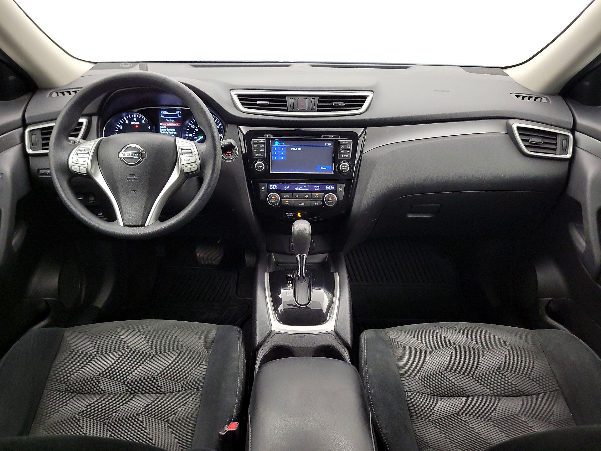 Thumbnail: 2015 Nissan Rogue - 9