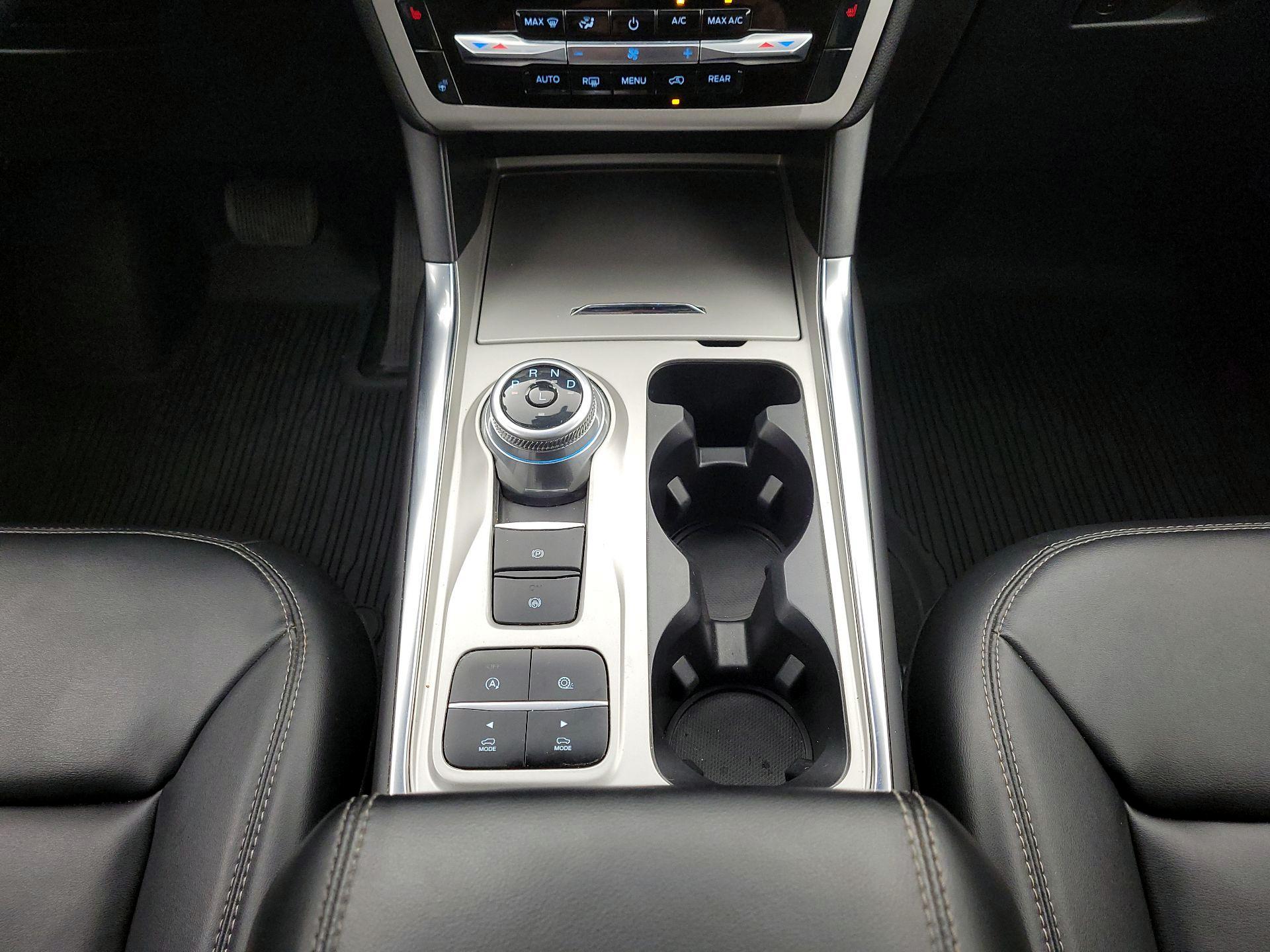 Thumbnail: 2023 Ford Explorer - 17