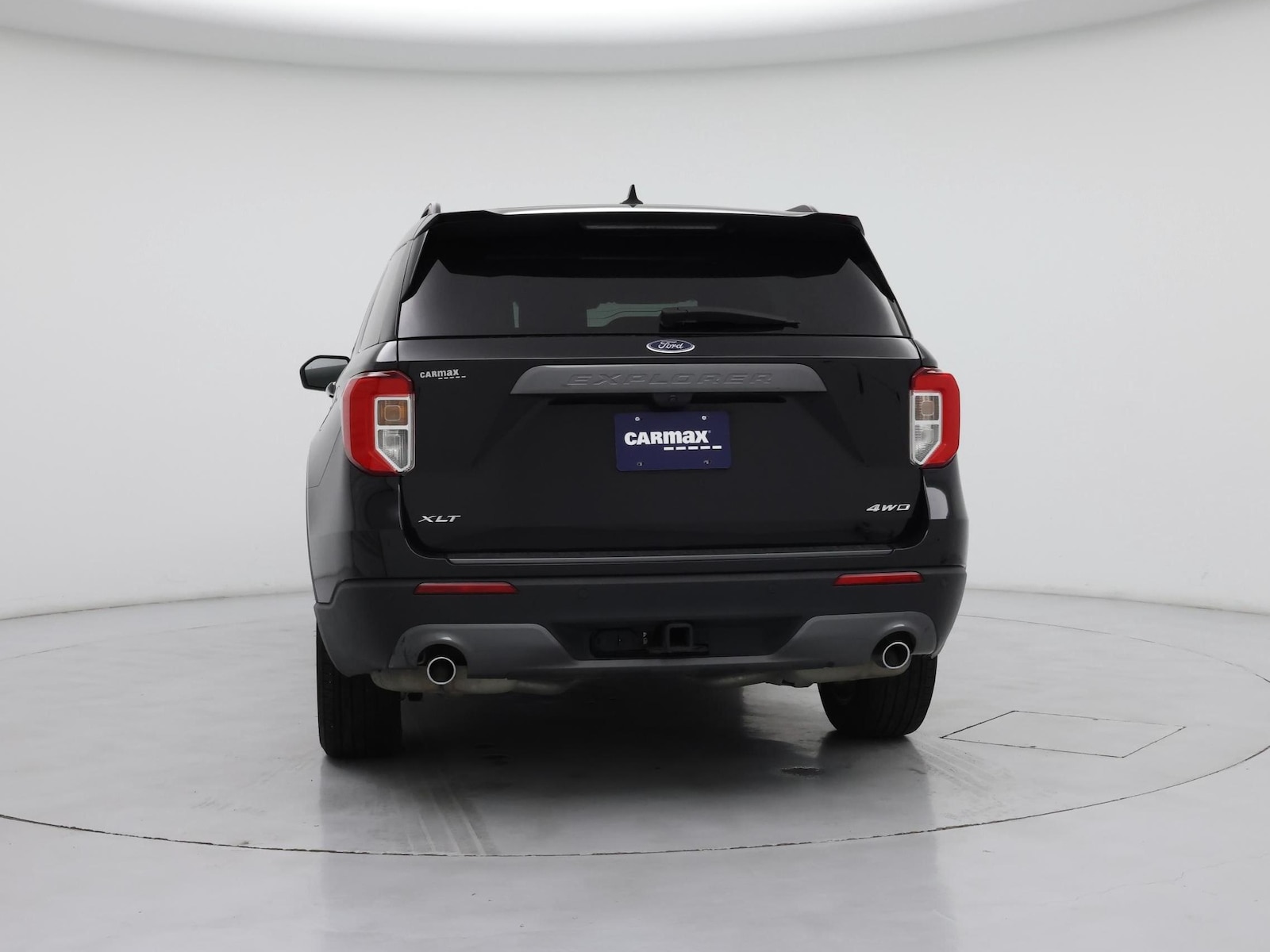 2023 Ford Explorer XLT - Photo 7