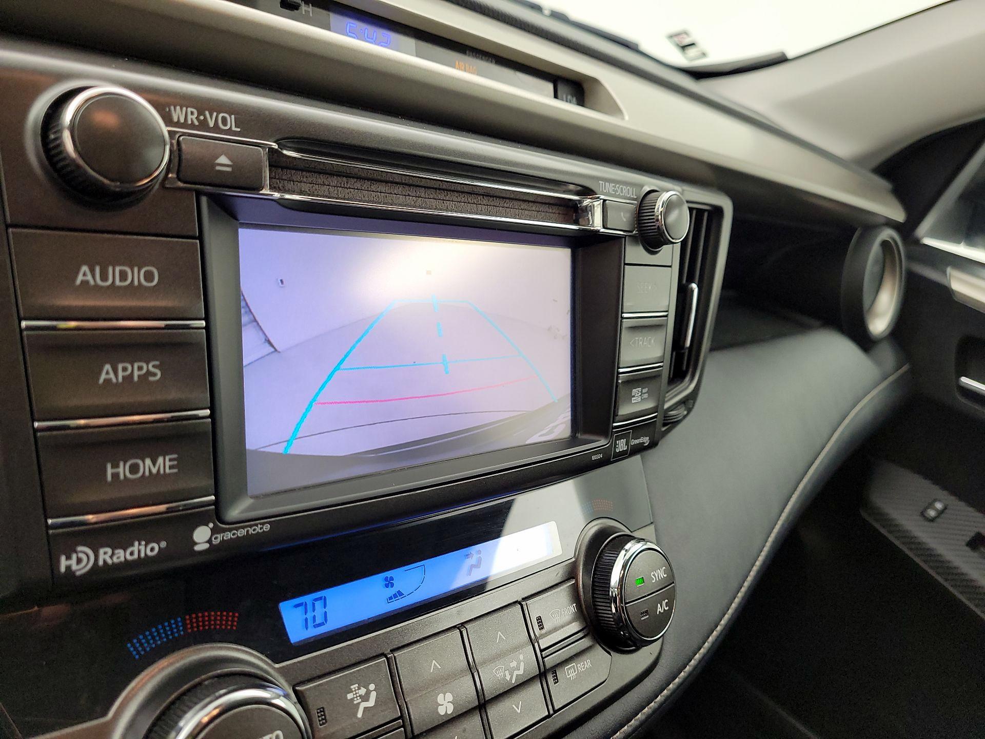 Thumbnail: 2014 Toyota RAV4 - 15