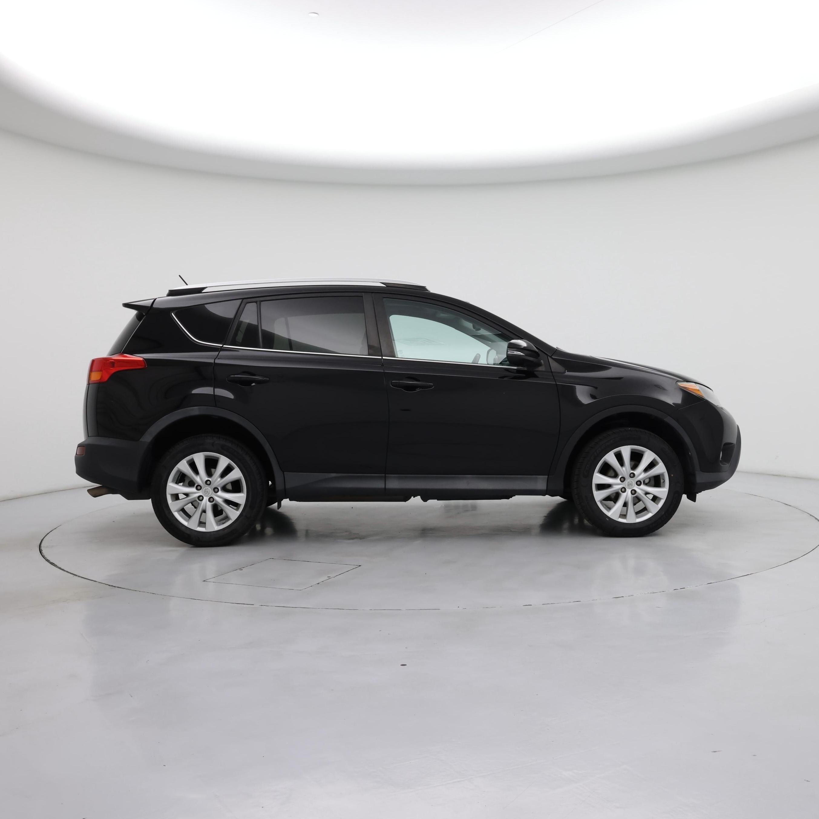 Thumbnail: 2014 Toyota RAV4 - 7