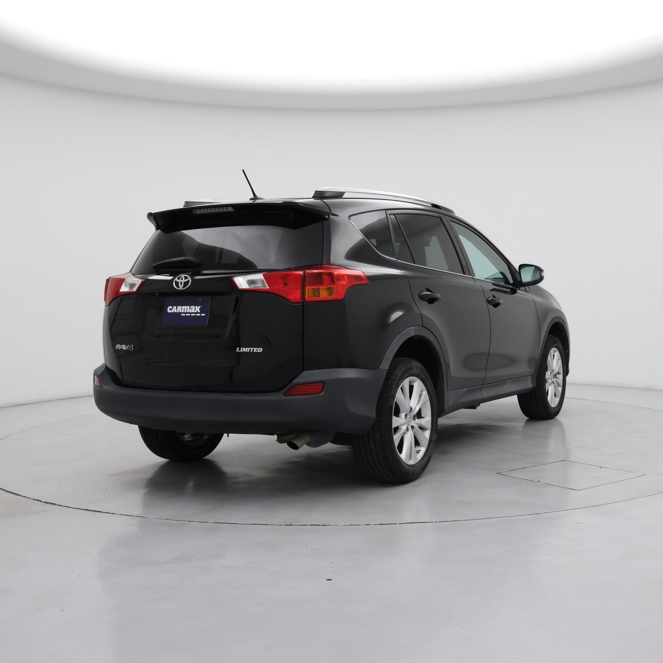 Thumbnail: 2014 Toyota RAV4 - 8