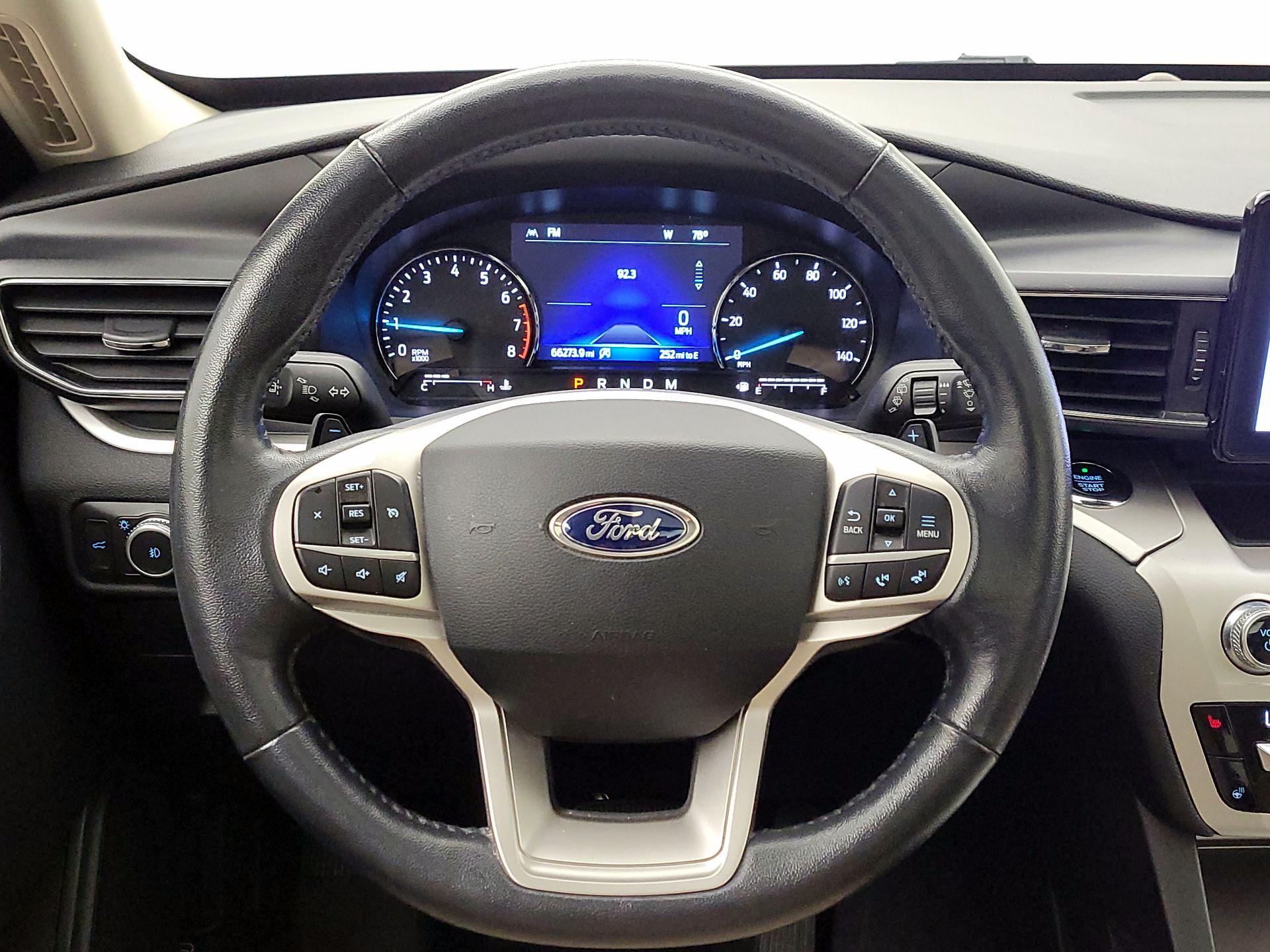 Thumbnail: 2021 Ford Explorer - 10