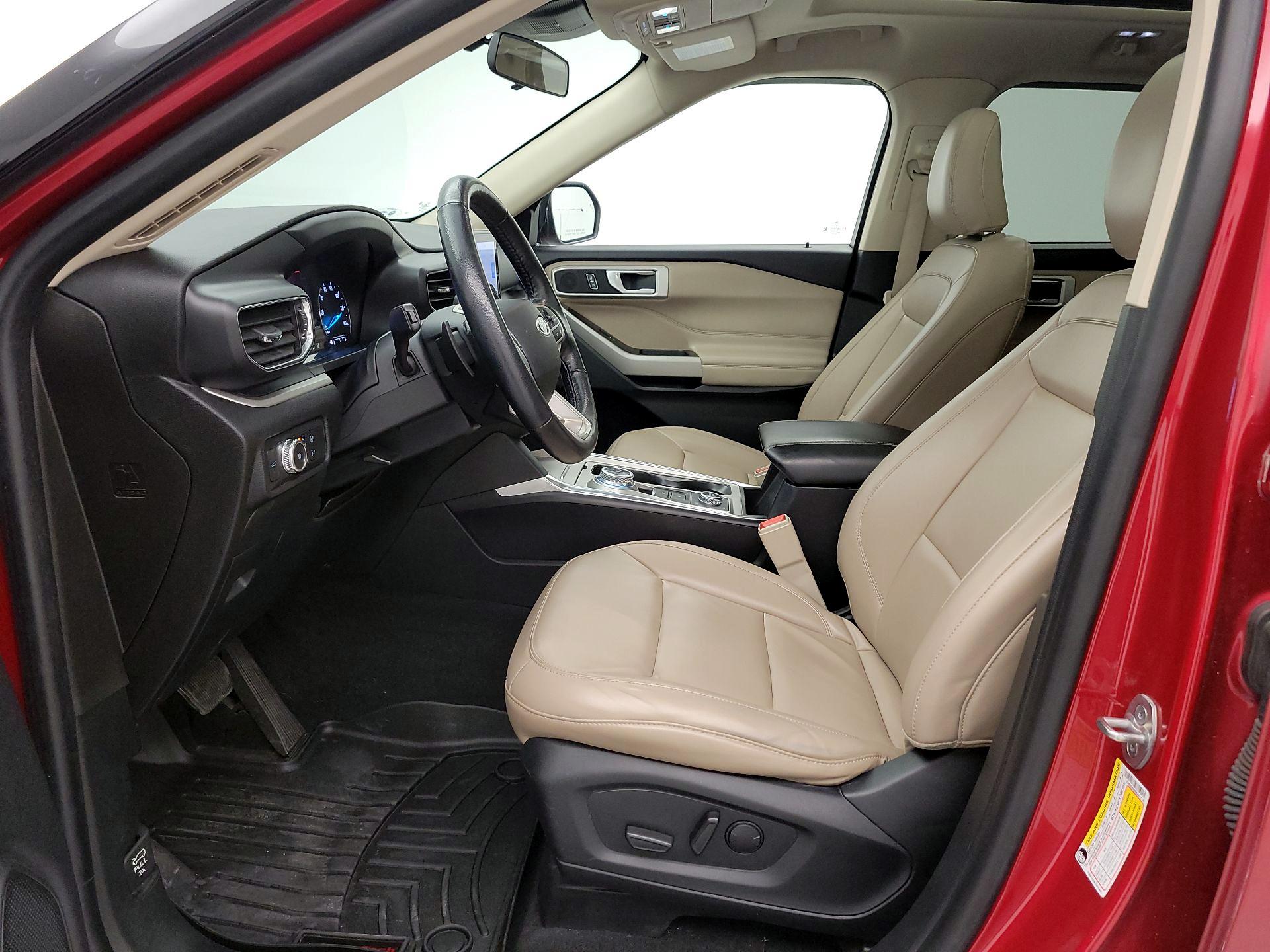 Thumbnail: 2021 Ford Explorer - 11