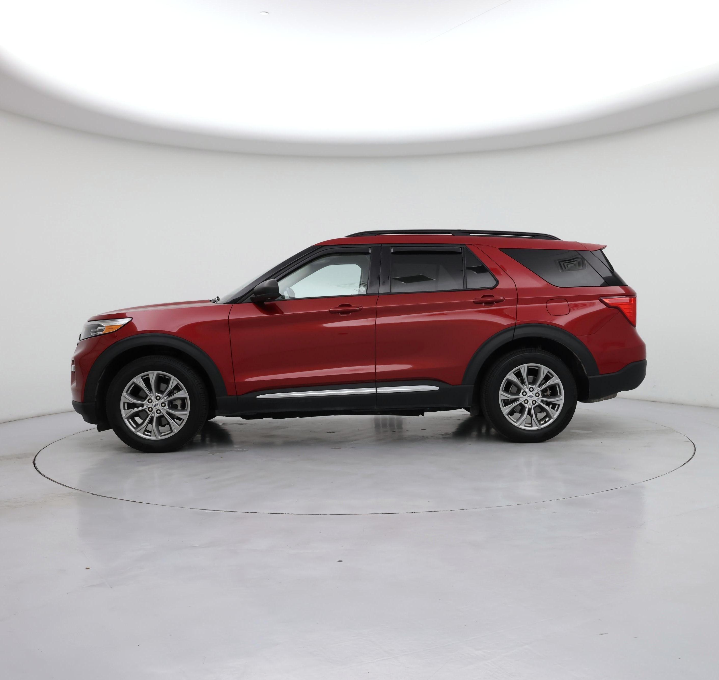 Thumbnail: 2021 Ford Explorer - 3
