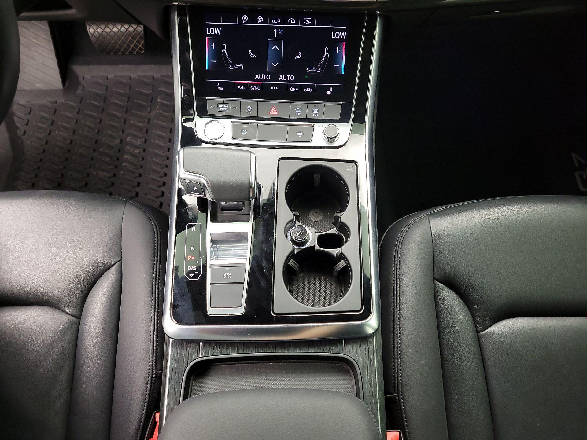 Thumbnail: 2020 Audi Q7 - 18