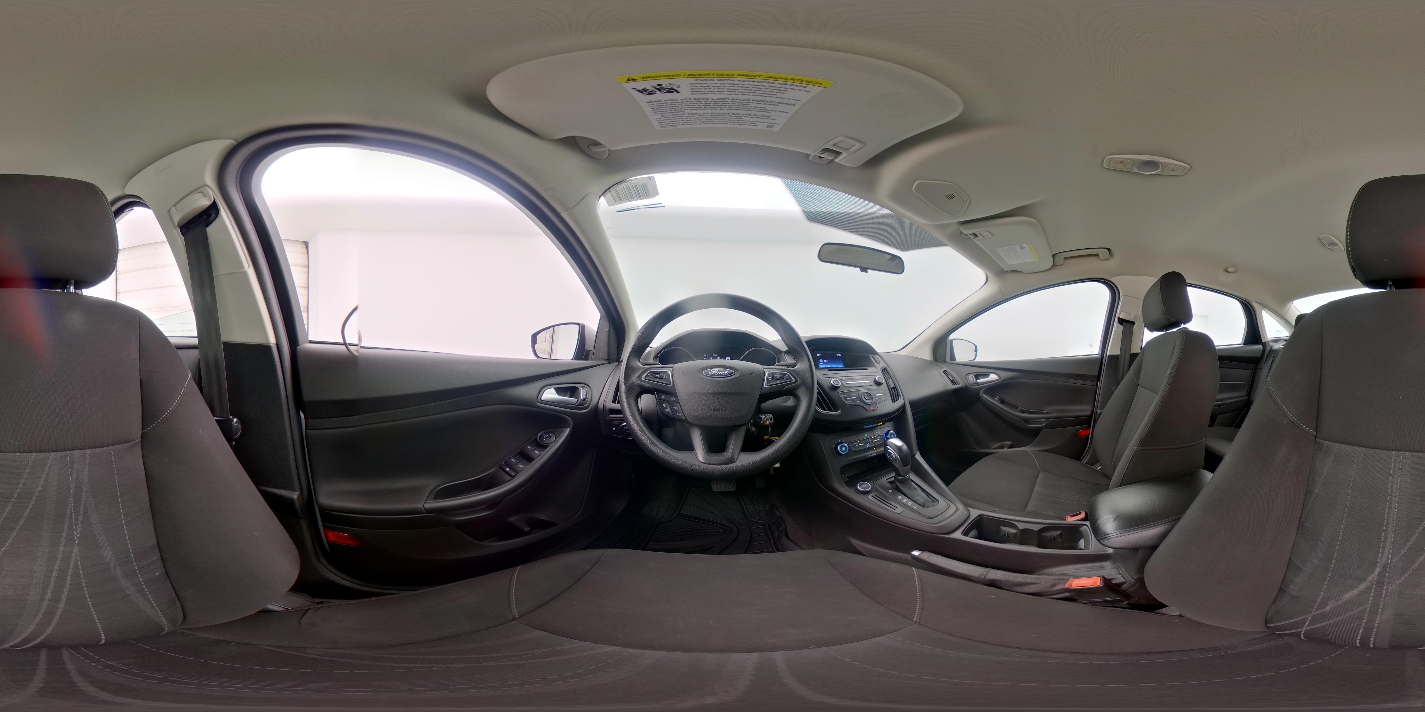 2015 Ford Focus SE - Photo 27
