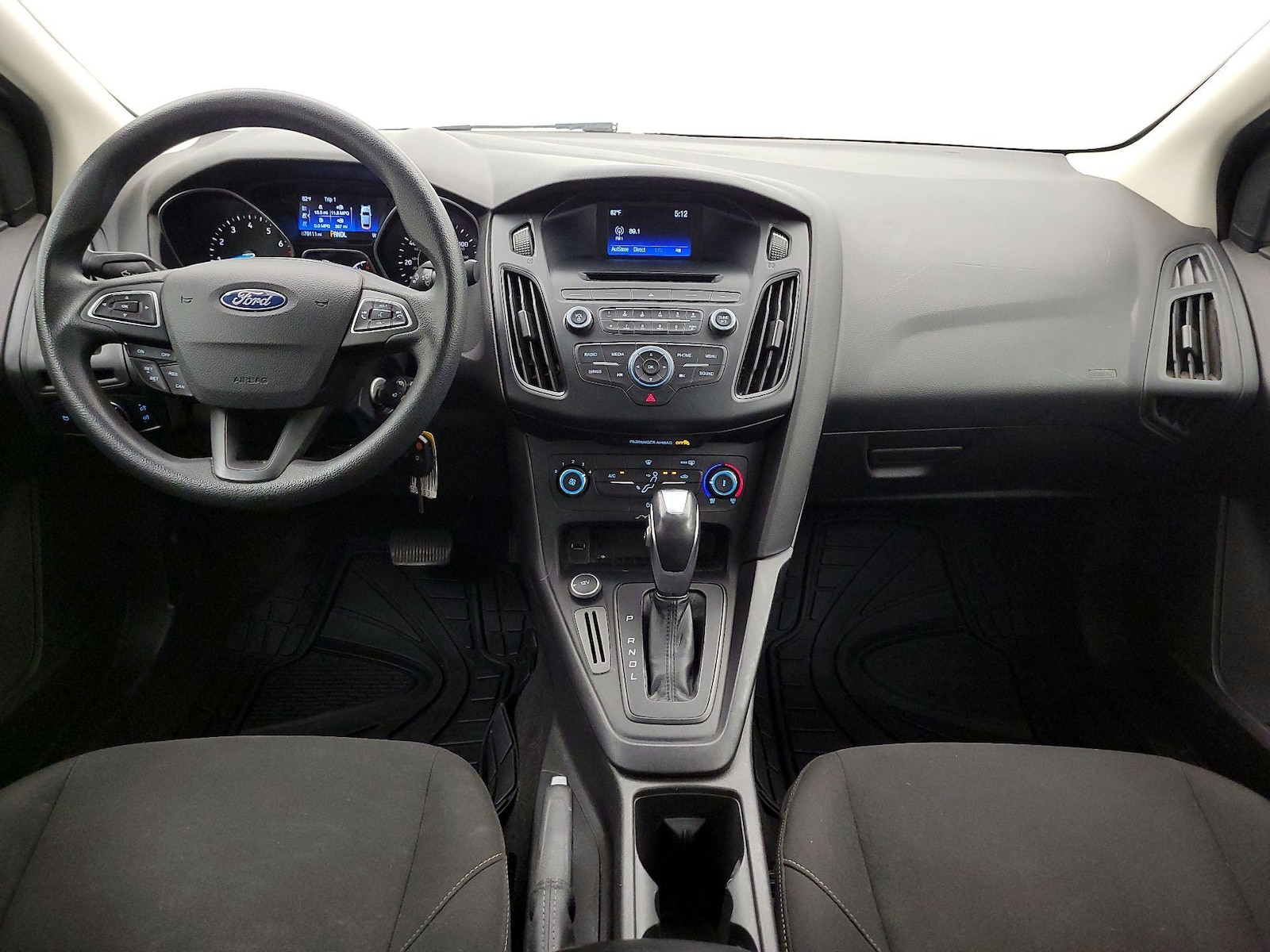 2015 Ford Focus SE - Photo 10