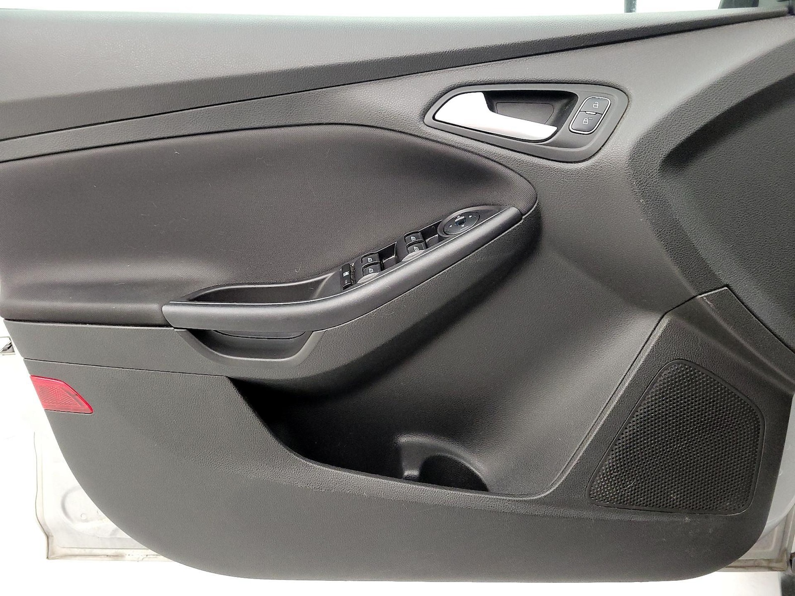 2015 Ford Focus SE - Photo 13