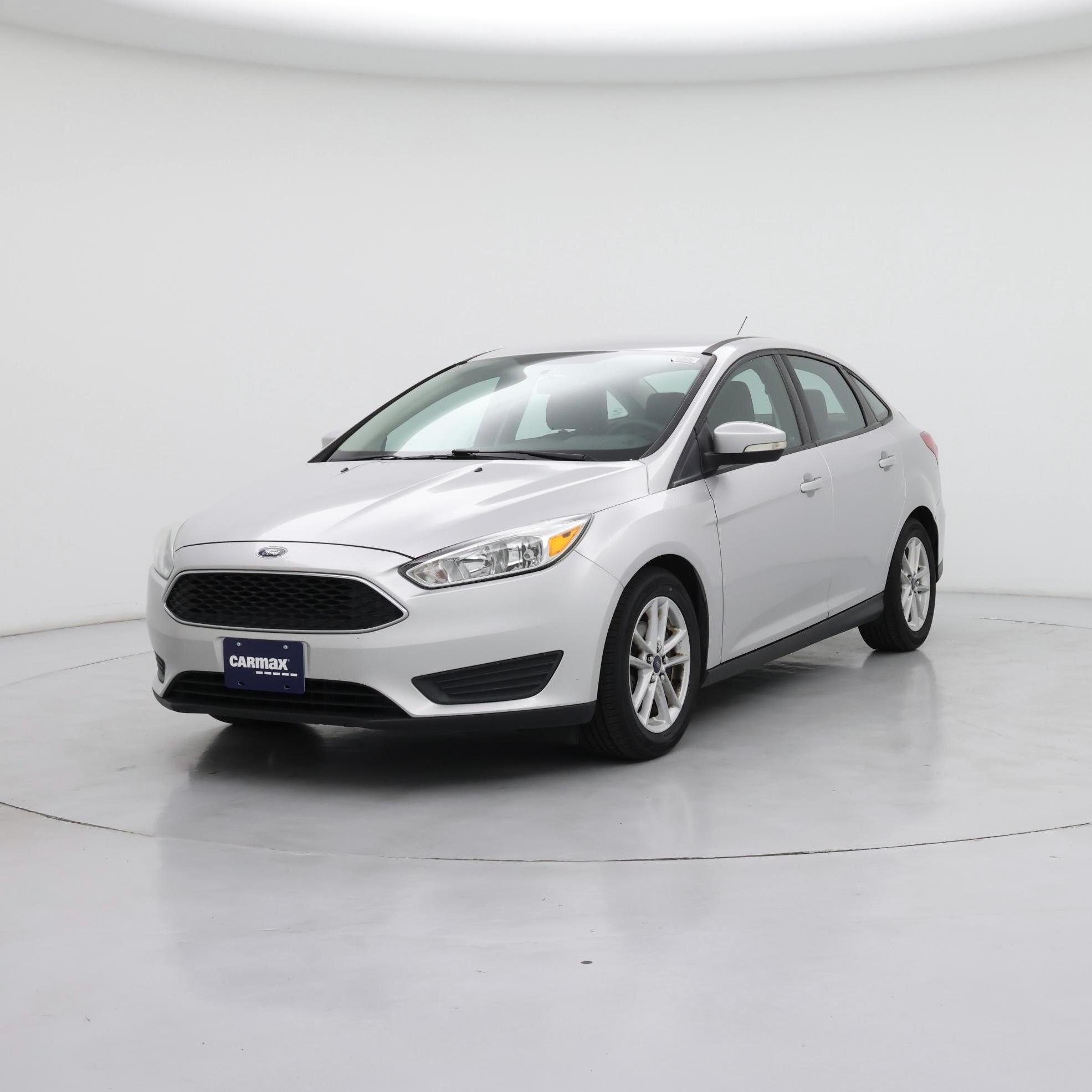 Thumbnail: 2015 Ford Focus - 4