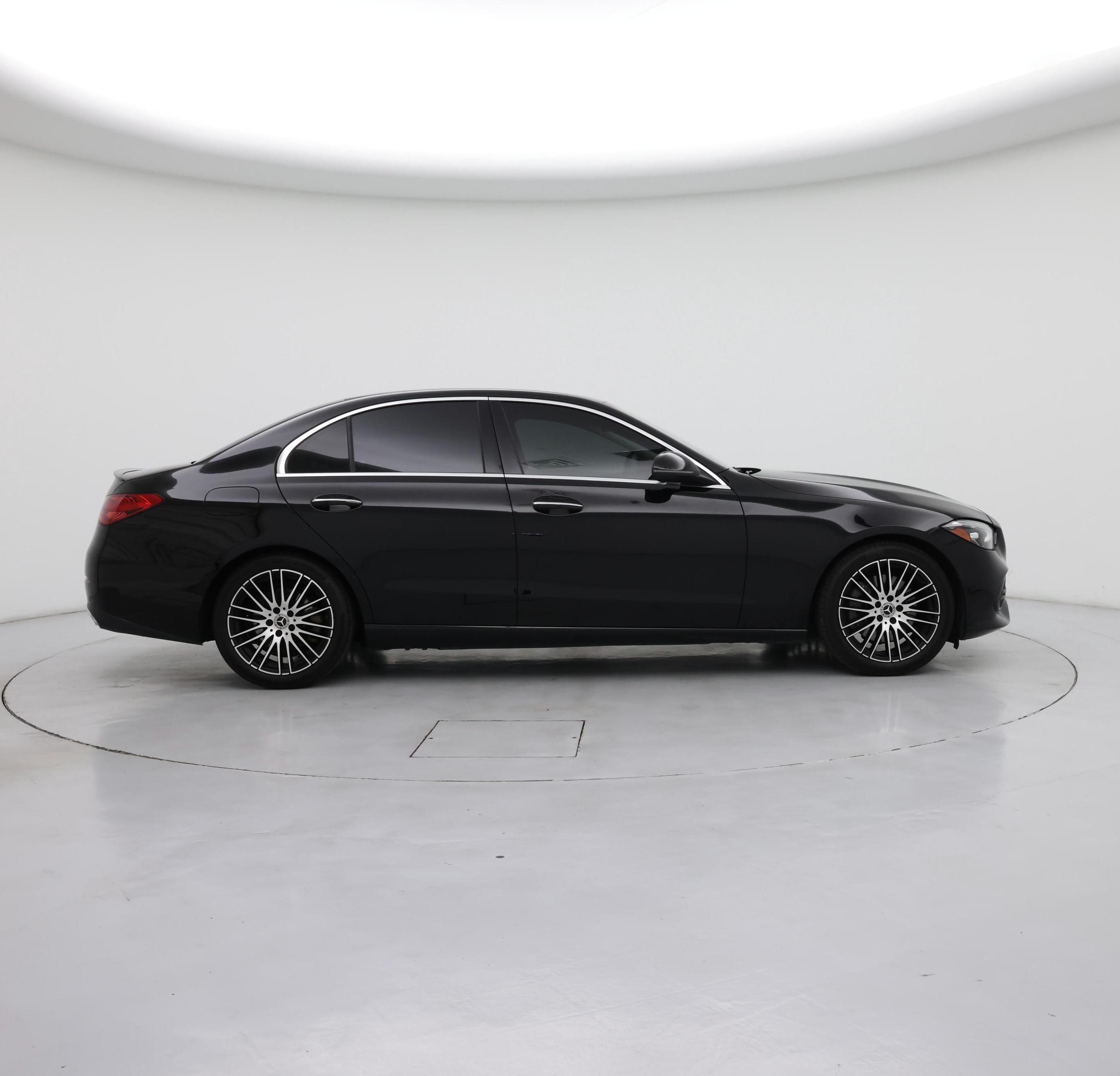 Thumbnail: 2022 Mercedes-Benz C-Class - 7