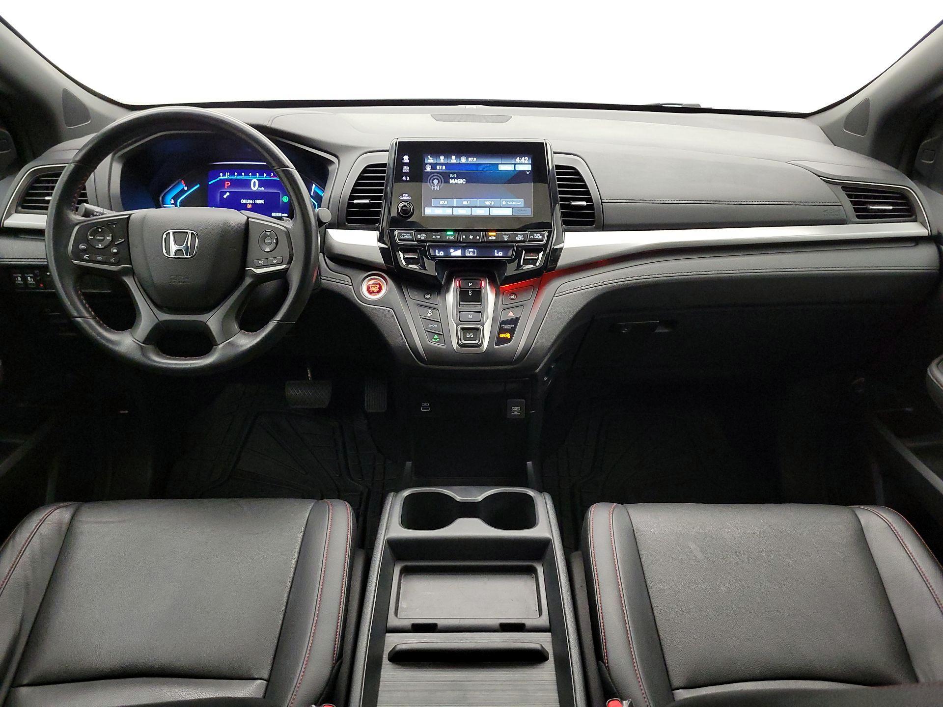 Thumbnail: 2023 Honda Odyssey - 9