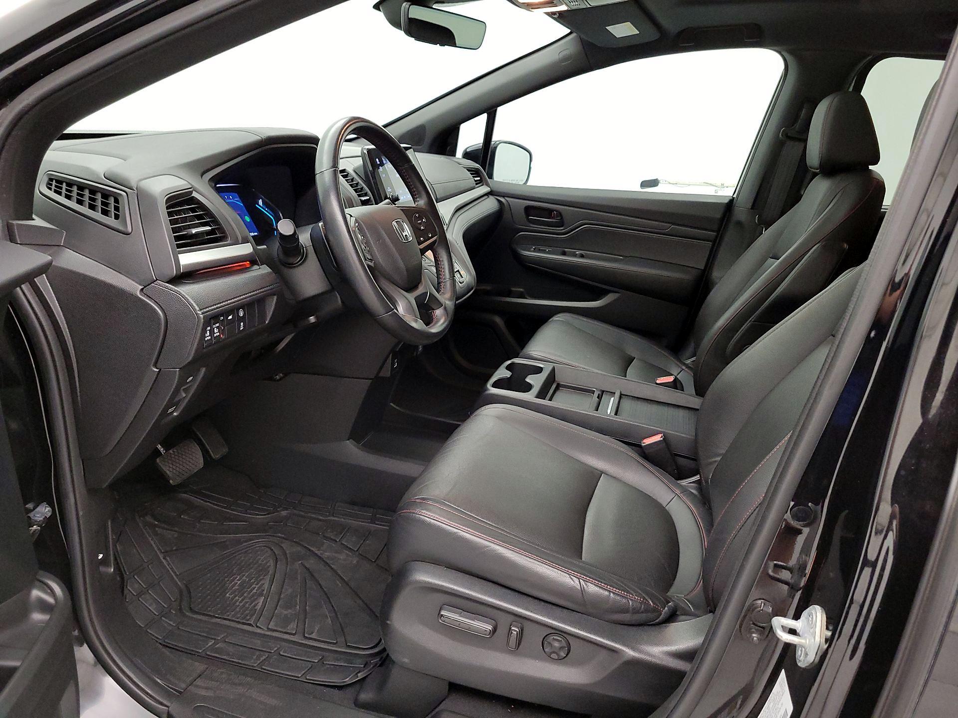 Thumbnail: 2023 Honda Odyssey - 11