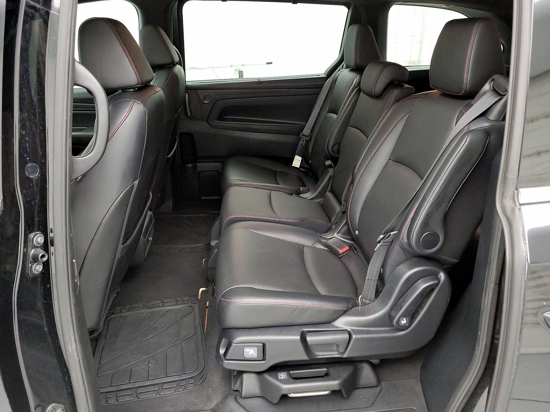 Thumbnail: 2023 Honda Odyssey - 20