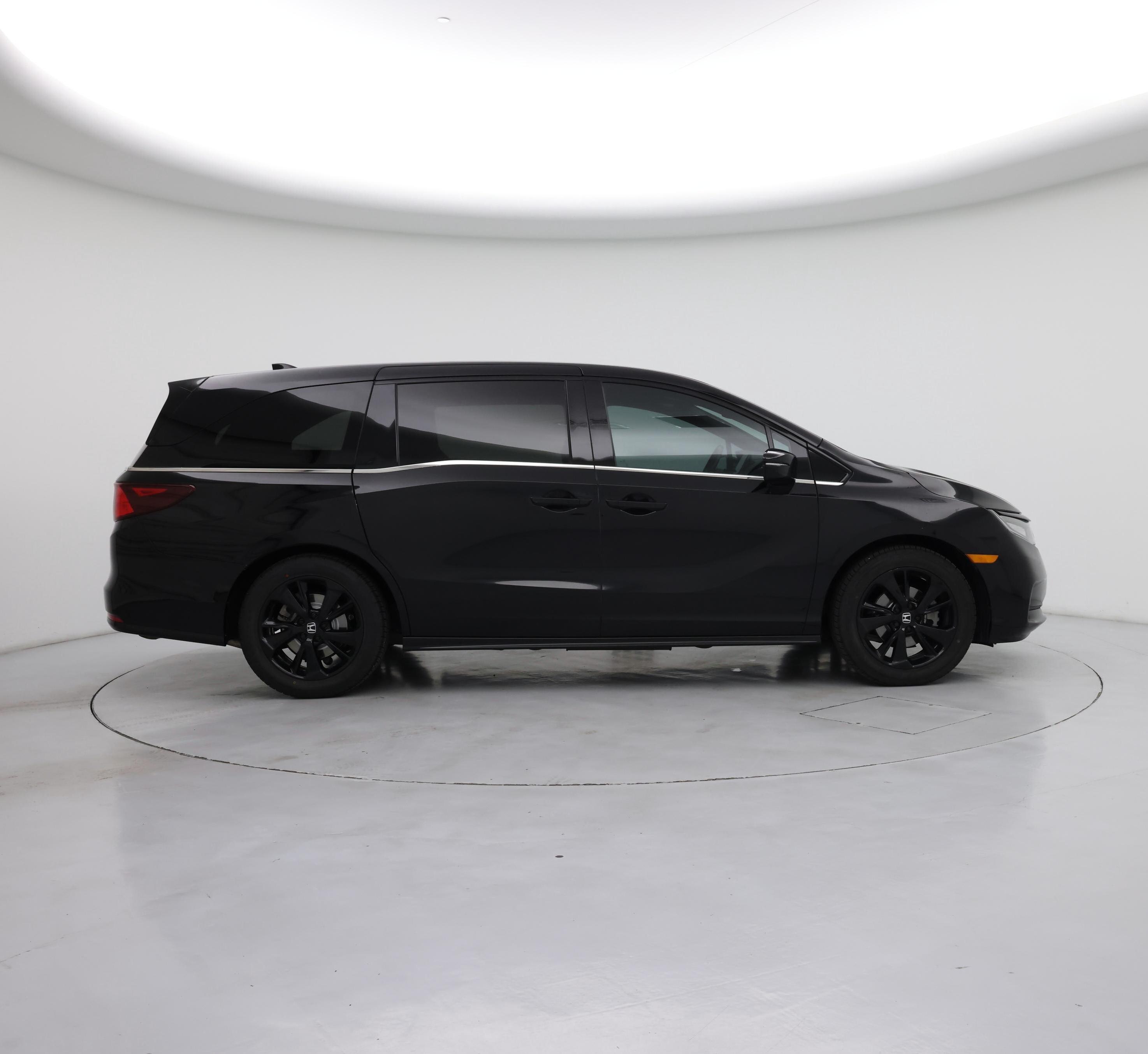 Thumbnail: 2023 Honda Odyssey - 7