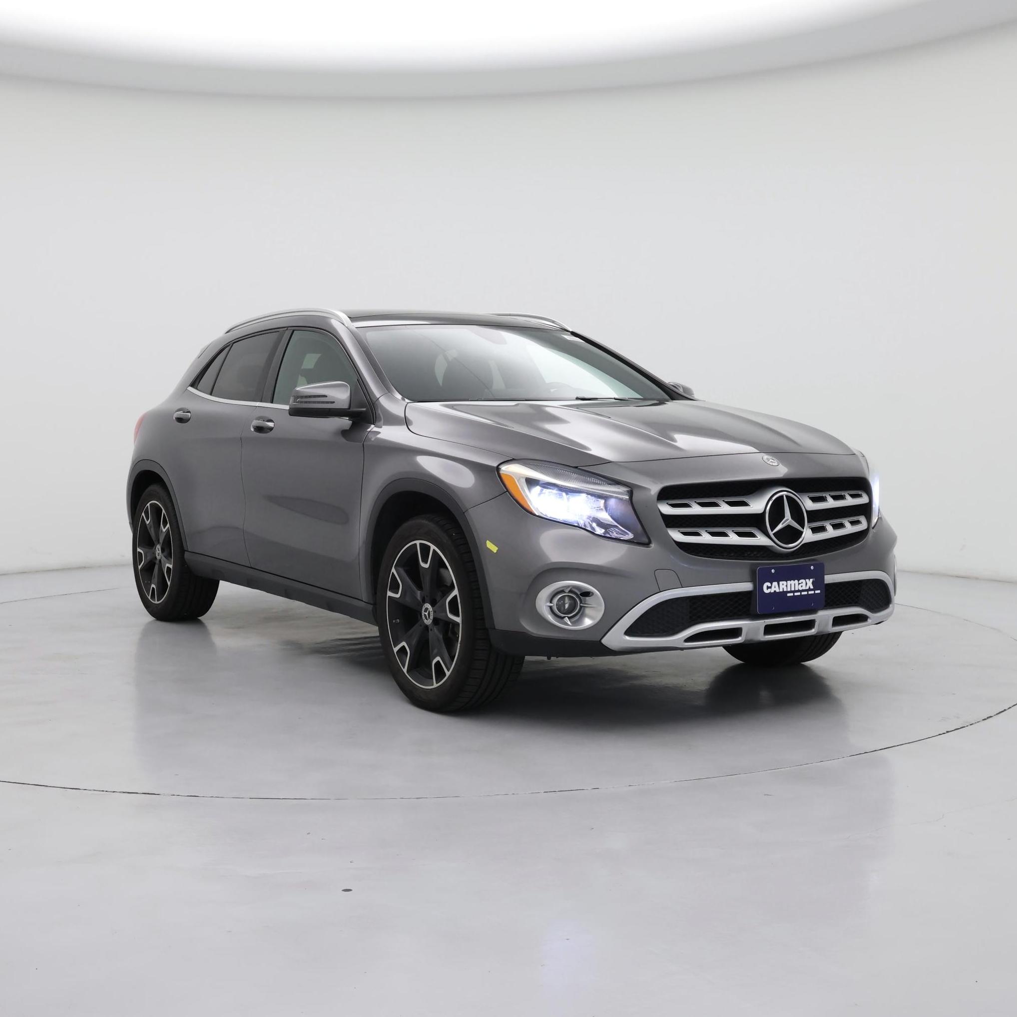 2018 Mercedes-Benz GLA Plata SUV/Crossover Tracción en las cuatro ruedas Automática