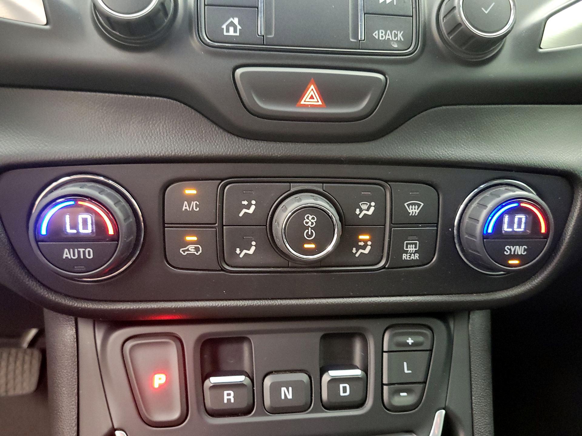 Thumbnail: 2021 GMC Terrain - 17