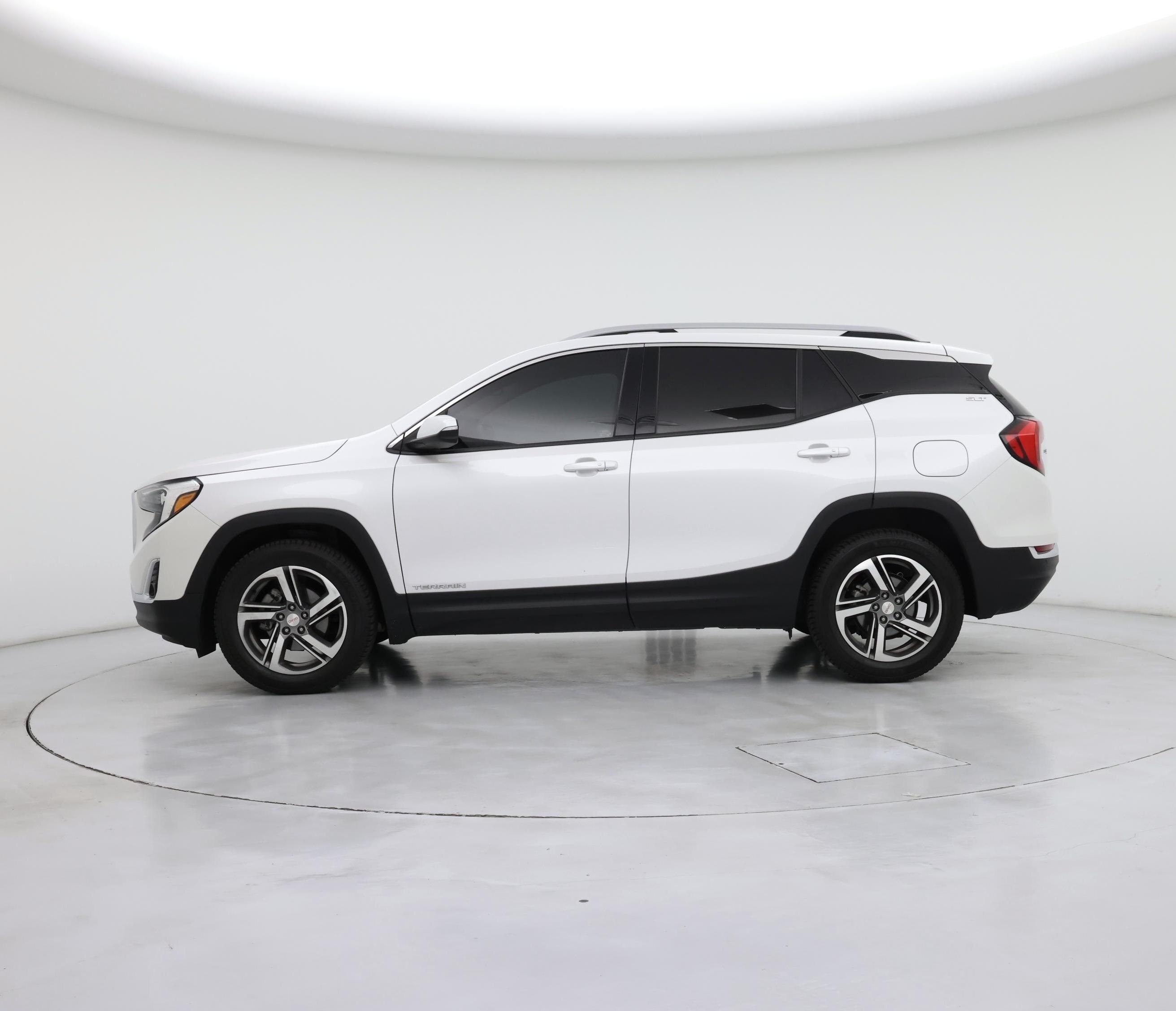 Thumbnail: 2021 GMC Terrain - 3