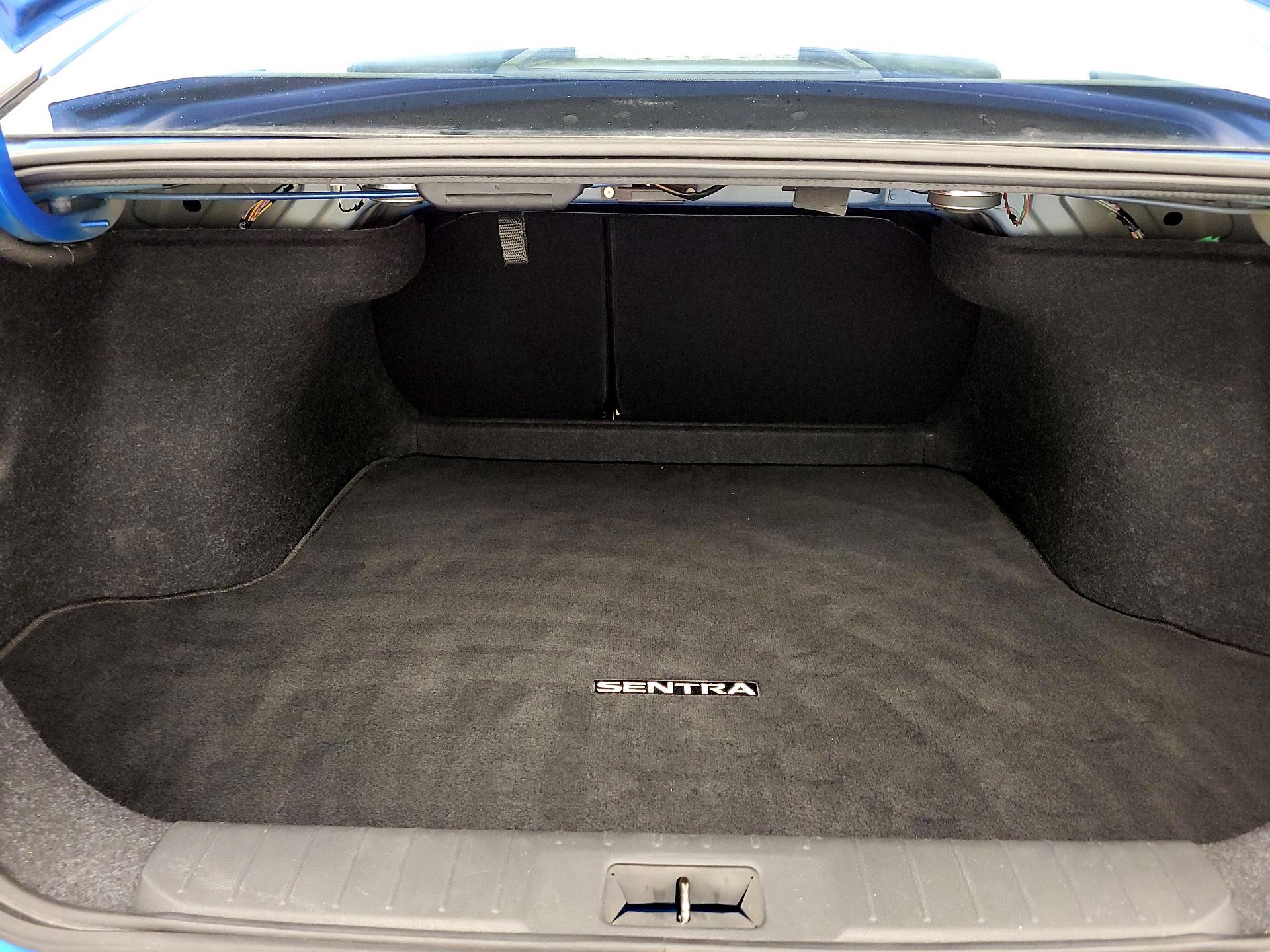 Thumbnail: 2021 Nissan Sentra - 20