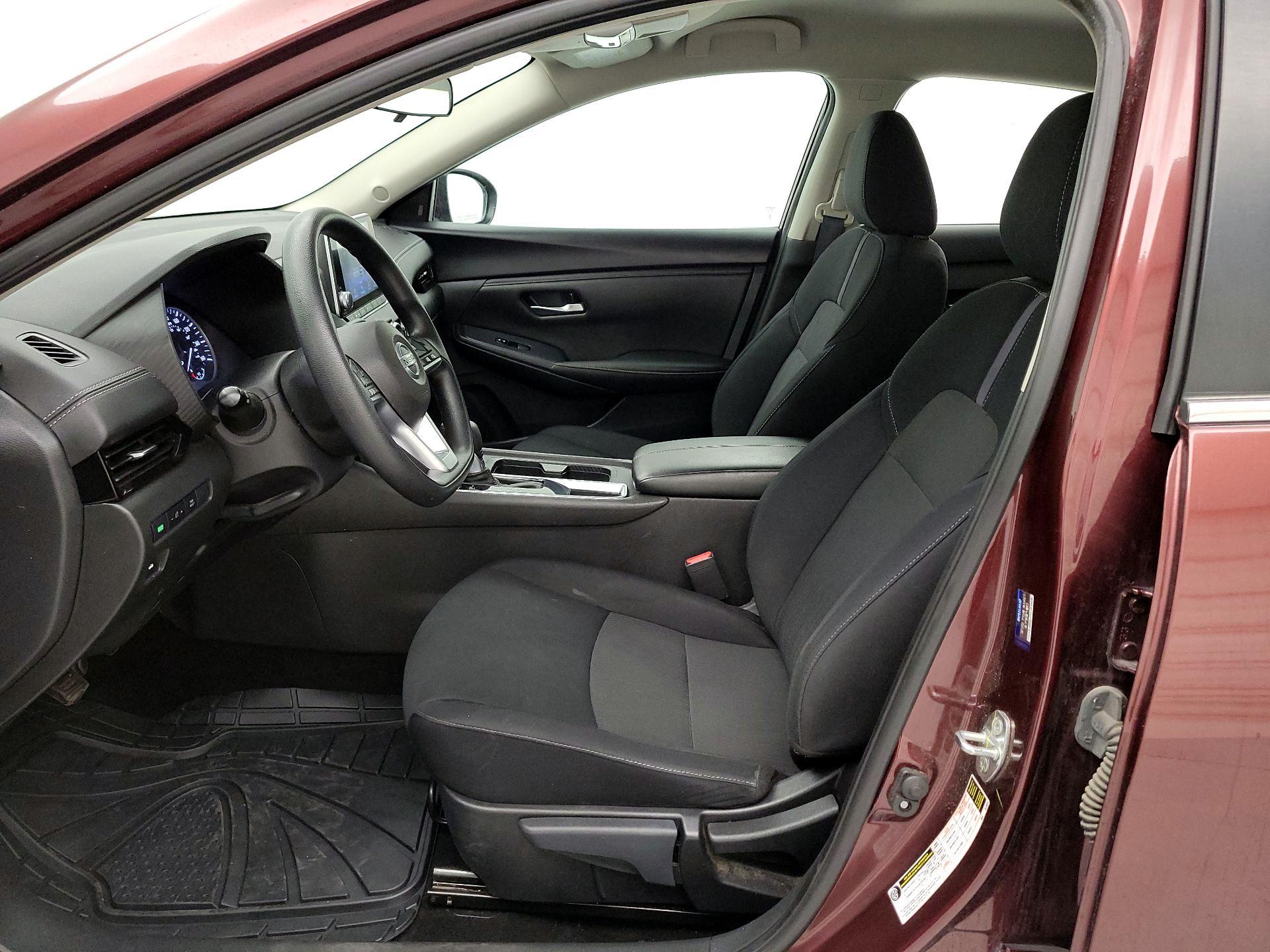 Thumbnail: 2023 Nissan Sentra - 11