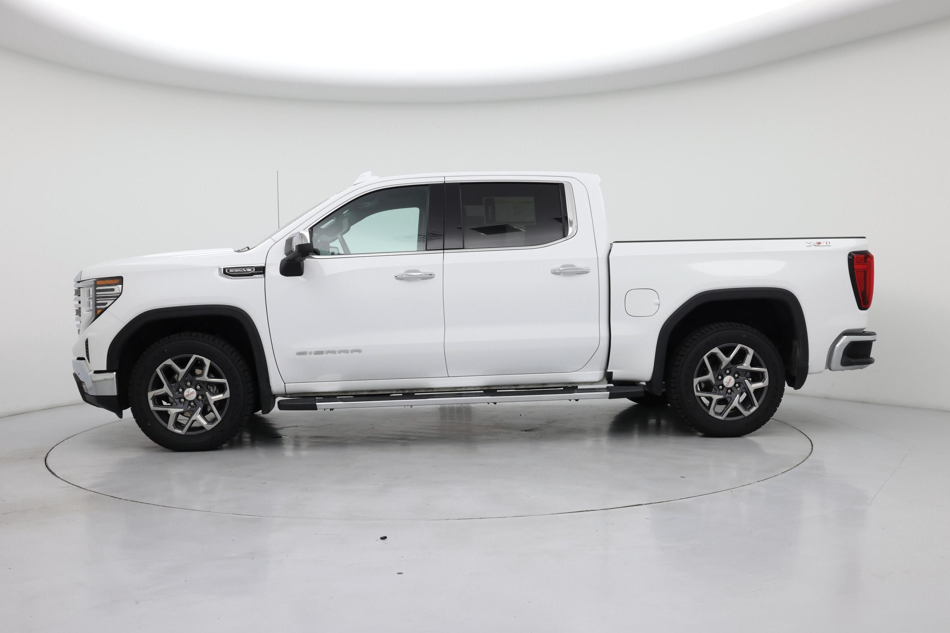 Thumbnail: 2023 GMC Sierra 1500 - 3