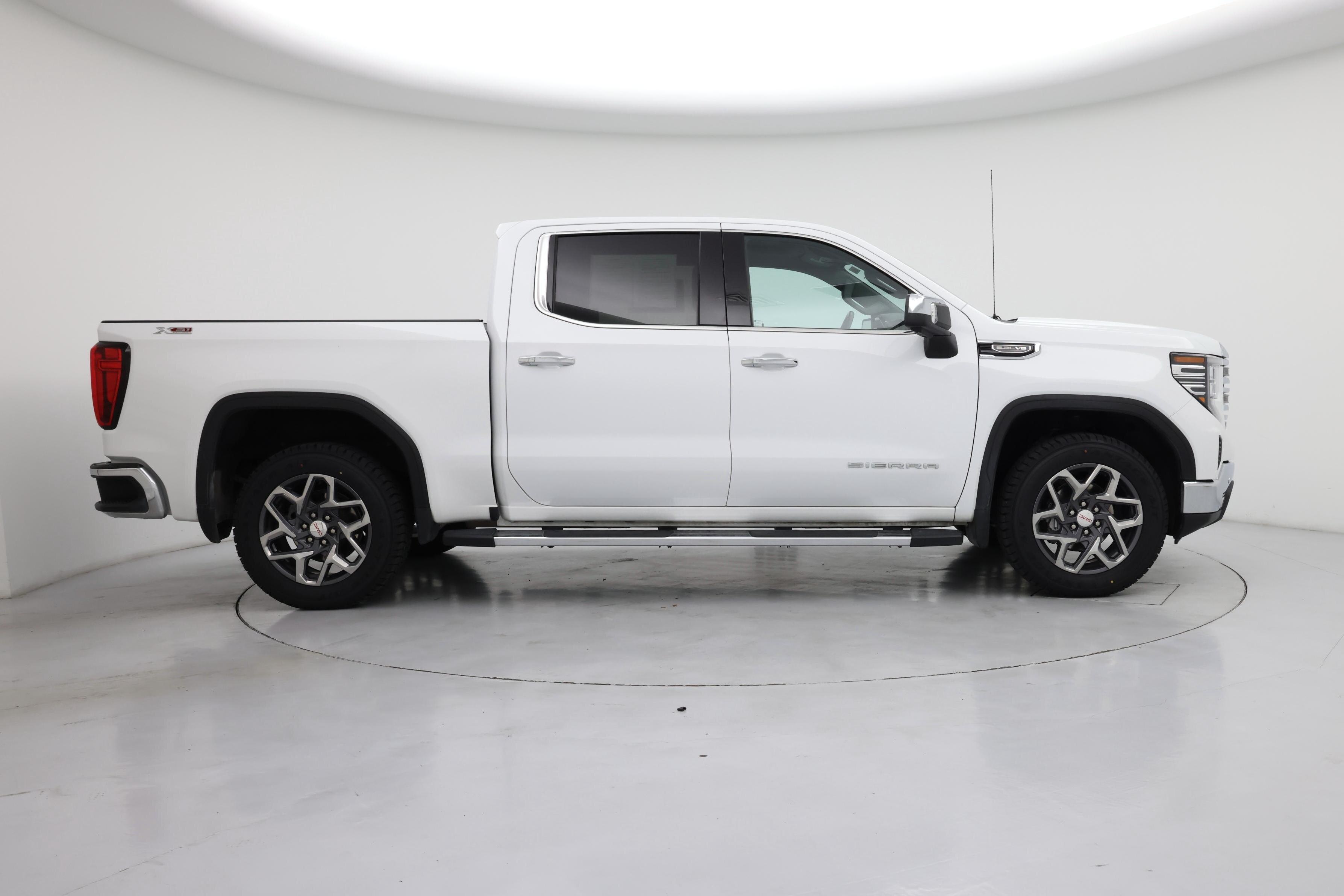 Thumbnail: 2023 GMC Sierra 1500 - 7