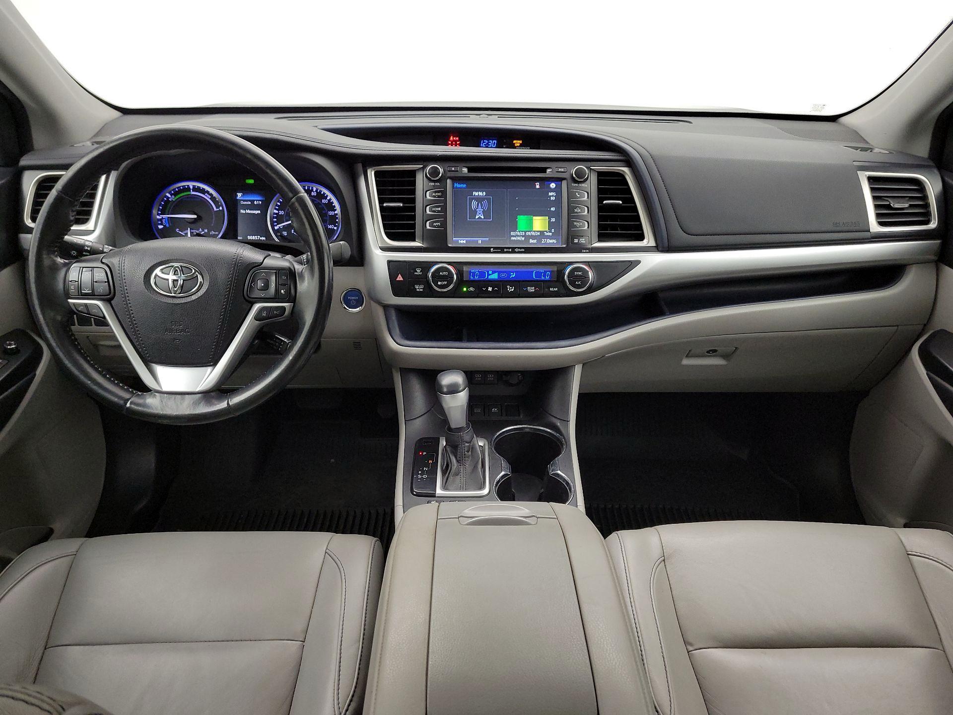 Thumbnail: 2017 Toyota Highlander - 9