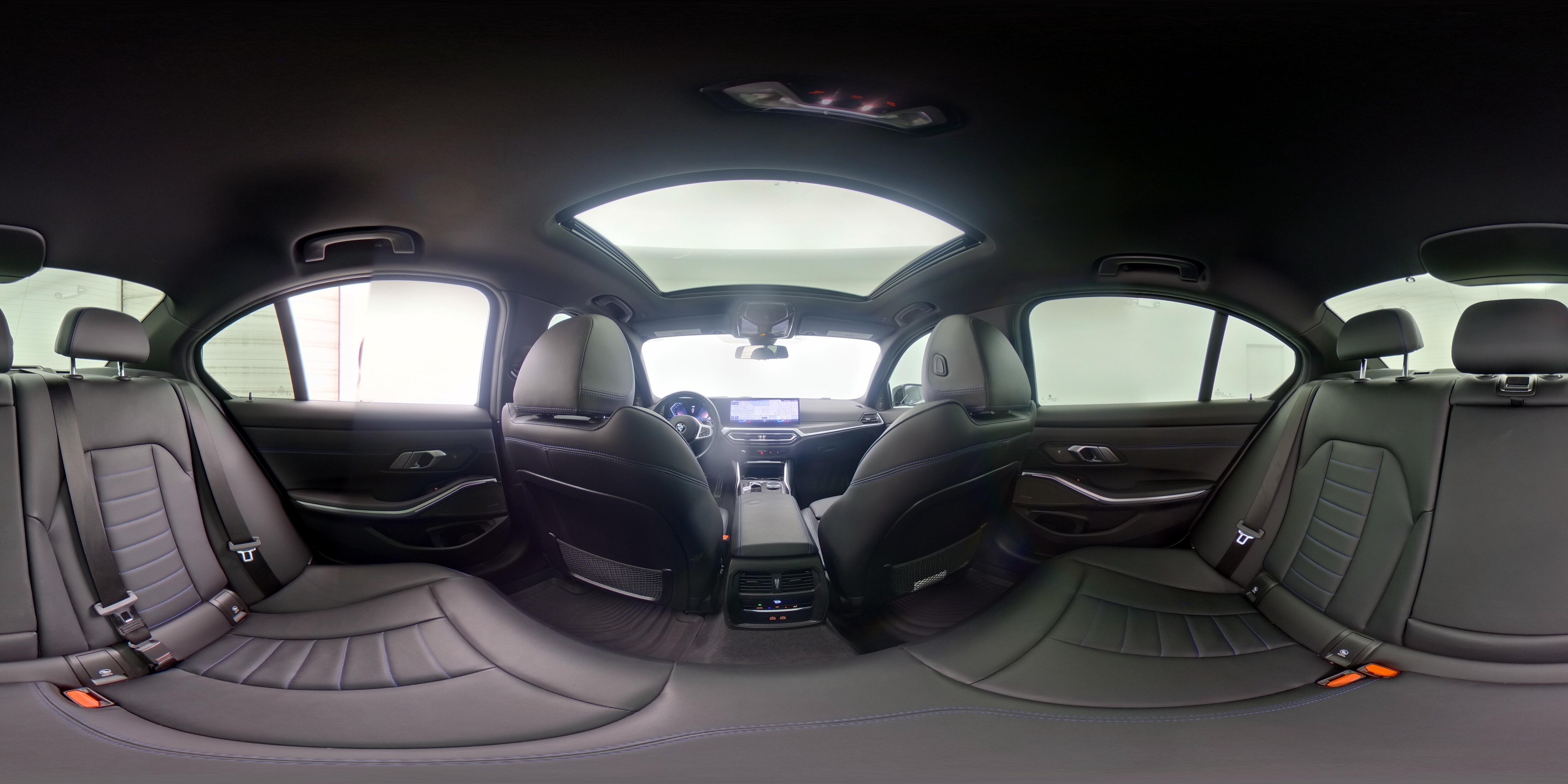 2023 BMW 3 Series 330i - Photo 28