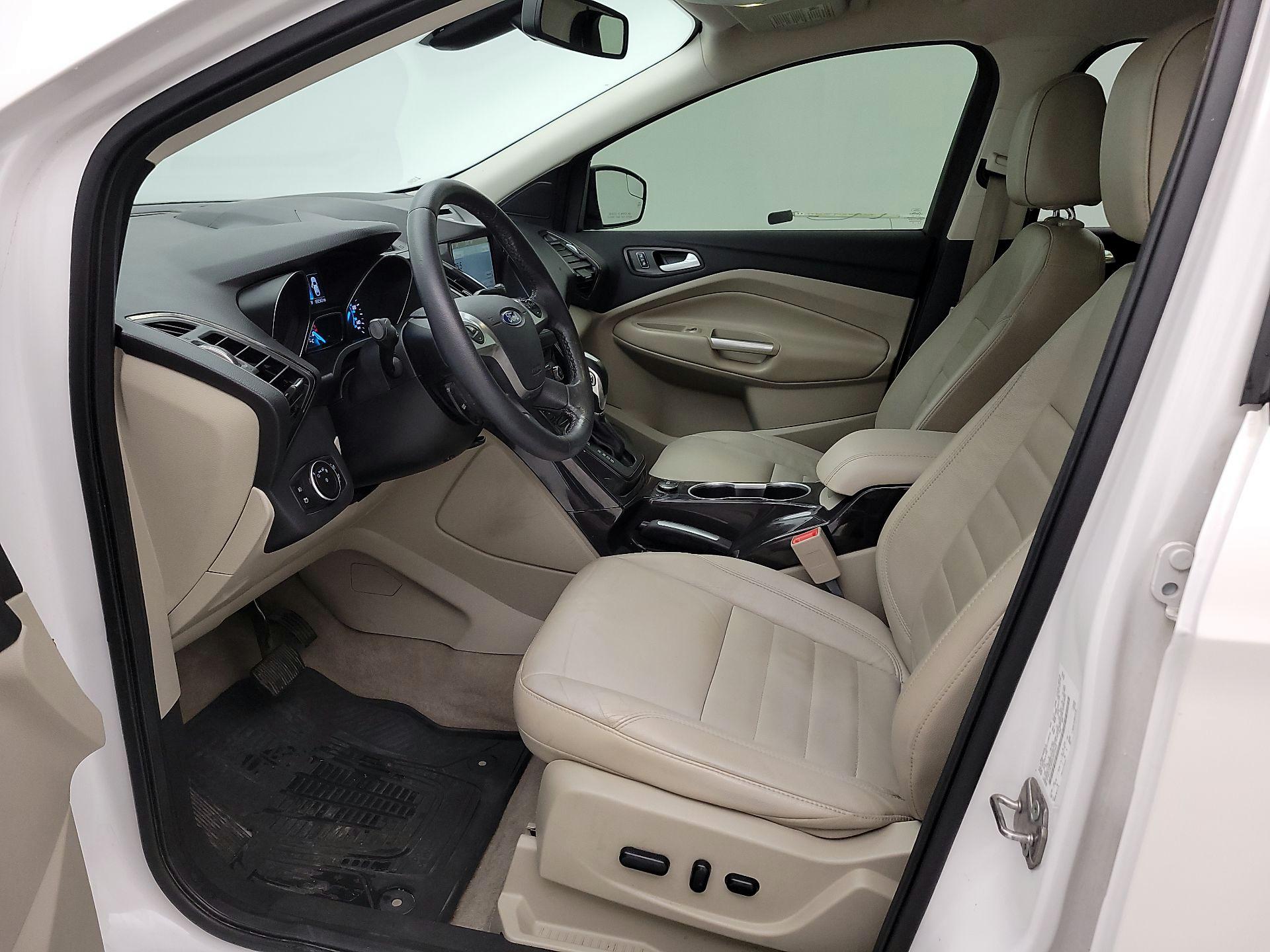Thumbnail: 2016 Ford Escape - 11