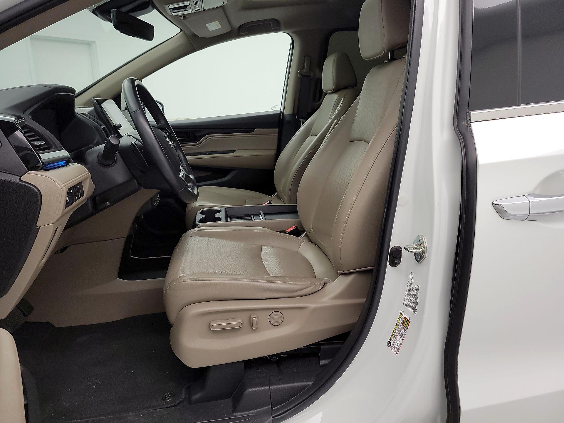 Thumbnail: 2020 Honda Odyssey - 11