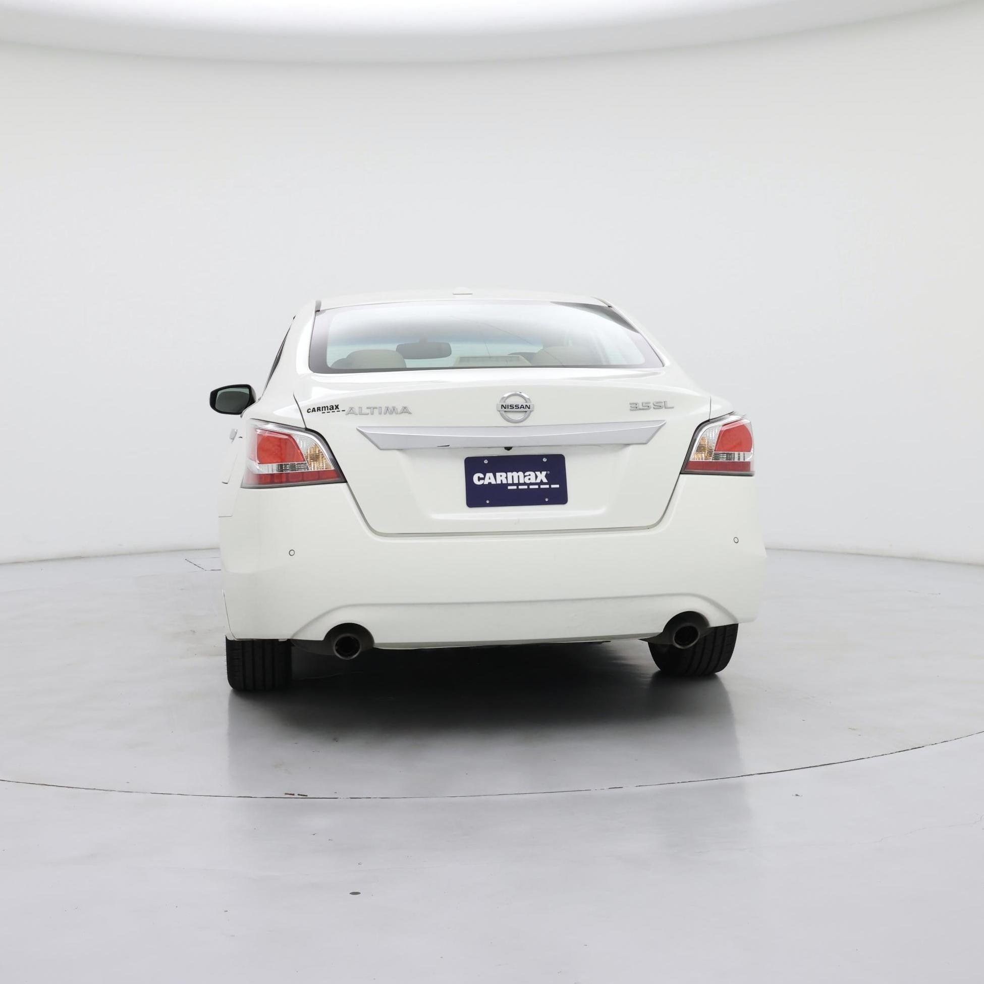 Thumbnail: 2015 Nissan Altima - 6