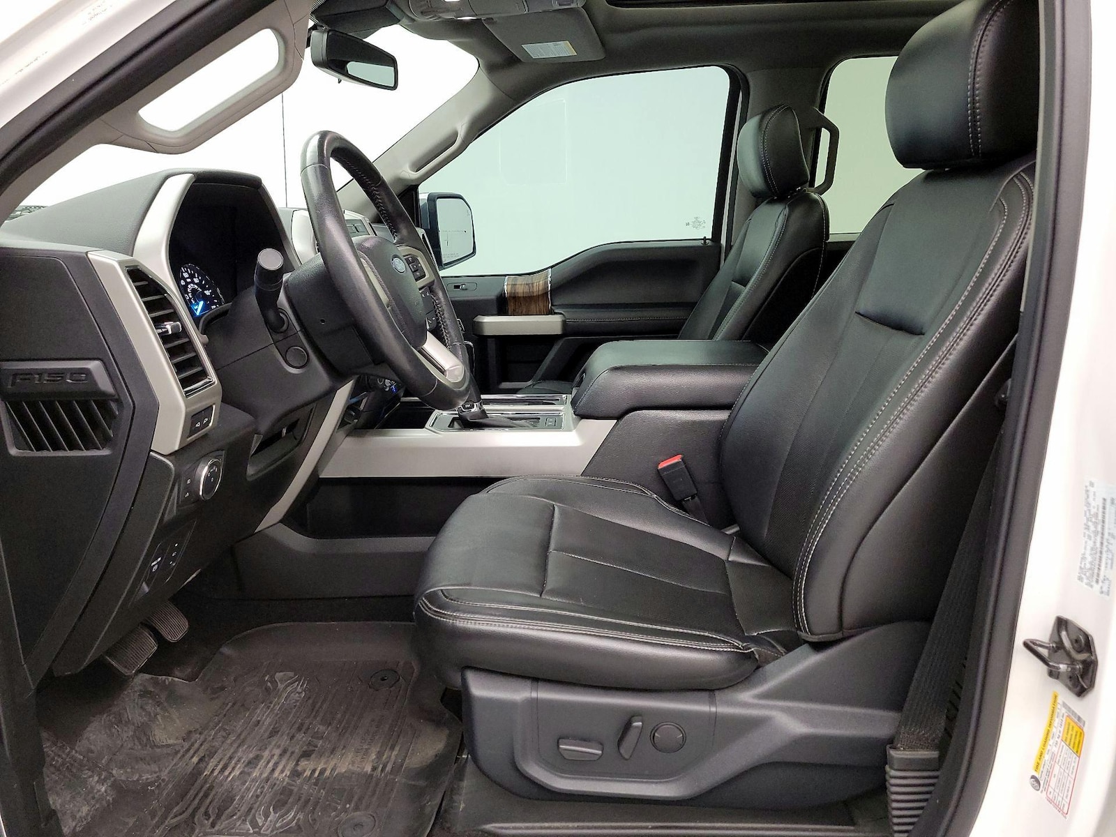 2020 Ford F-150 Lariat - Photo 12